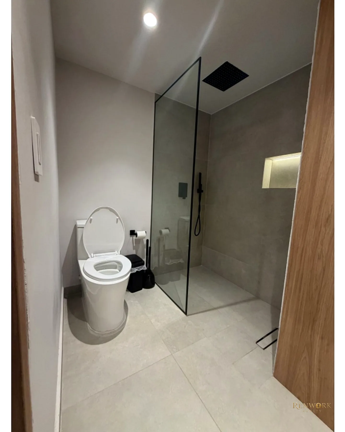 VENTA APARTAMENTO REMODELADO LOMA DEL TESORO · foto 12