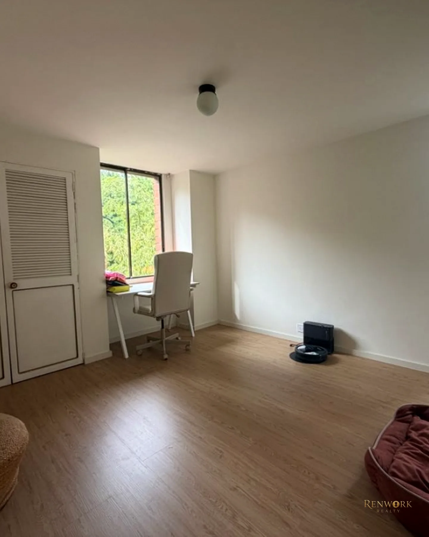 VENTA APARTAMENTO REMODELADO LOMA DEL TESORO · foto 9