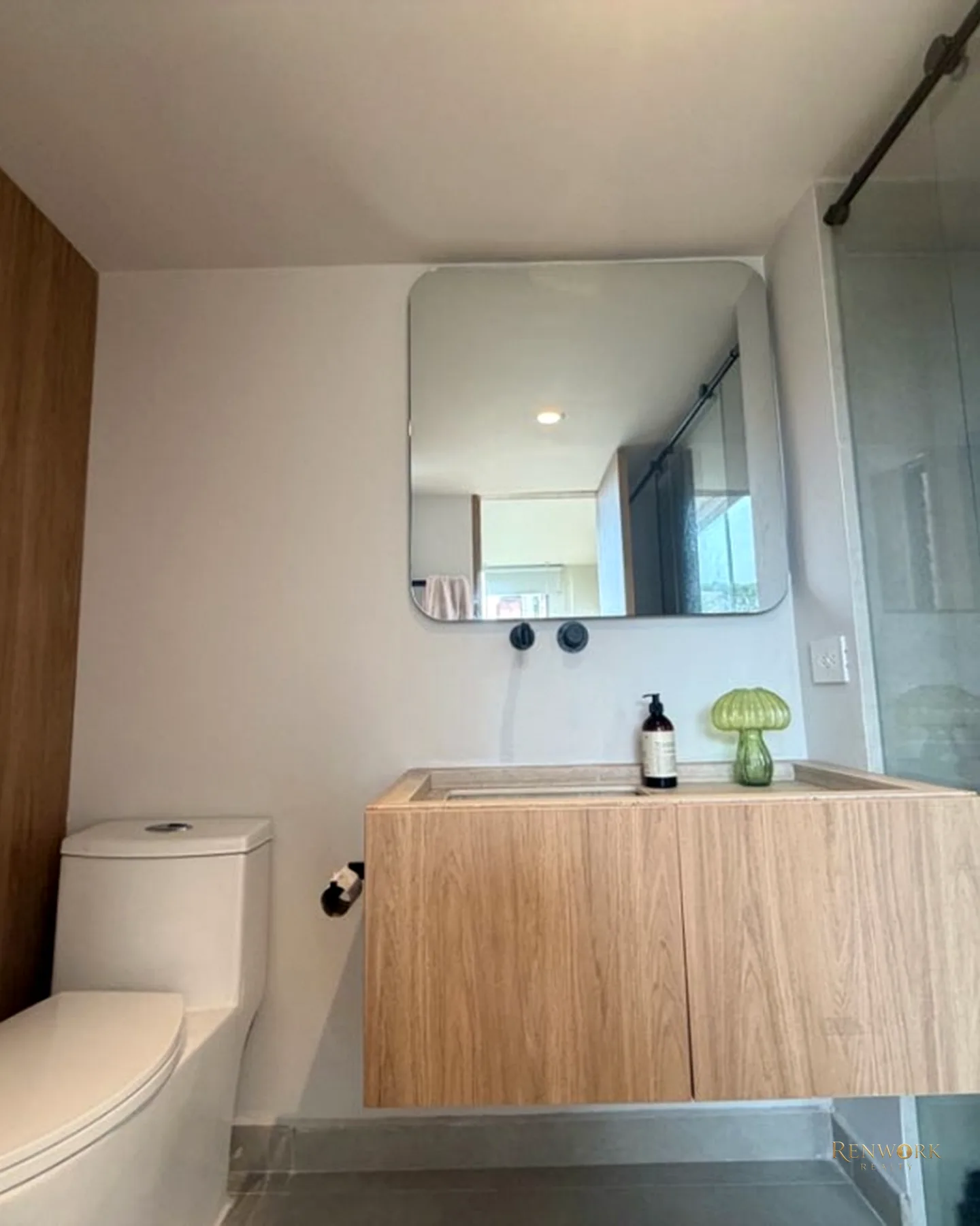 VENTA APARTAMENTO REMODELADO LOMA DEL TESORO · foto 15