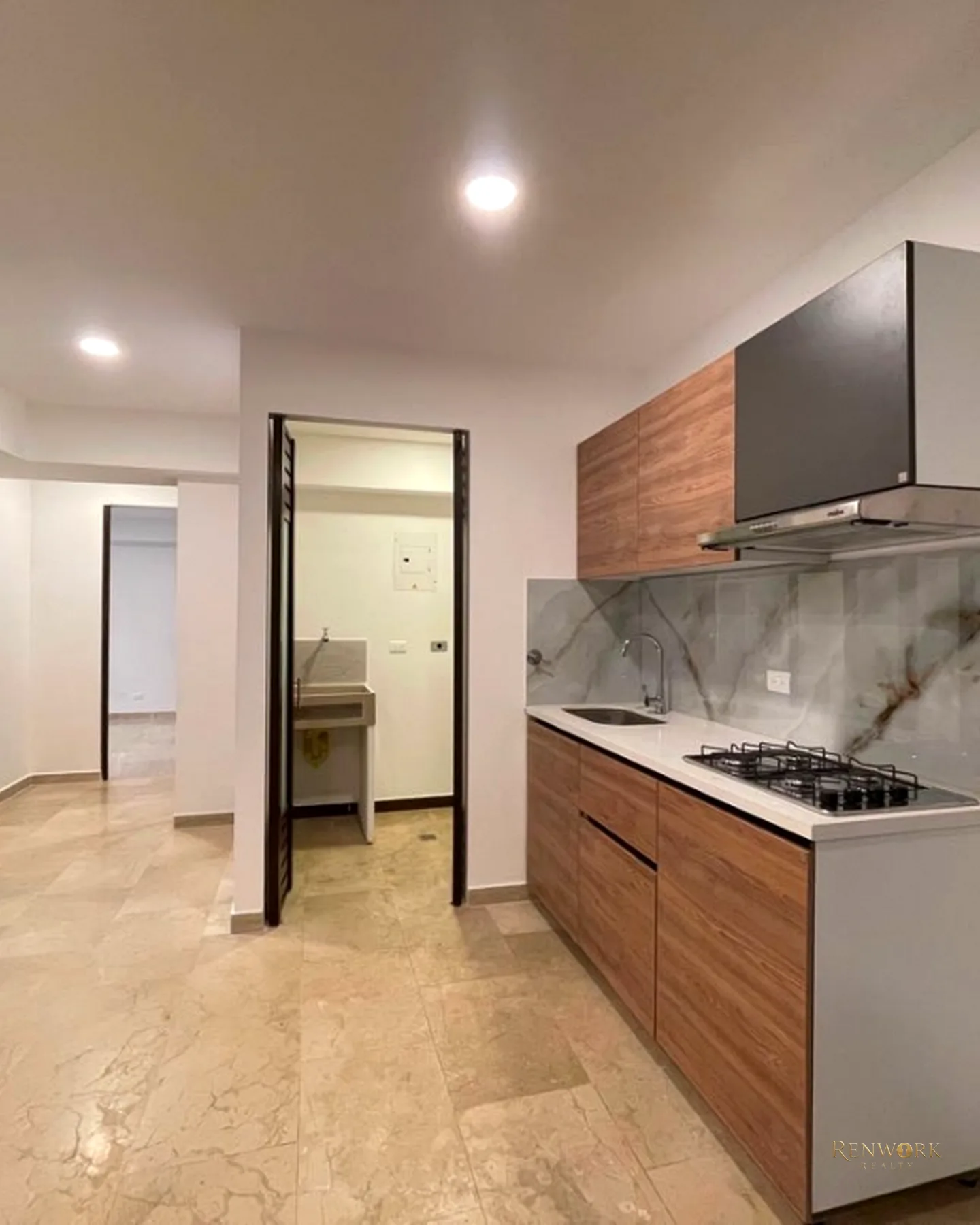 VENTA APARTAMENTO SABANETA LAS LOMITAS · foto 2