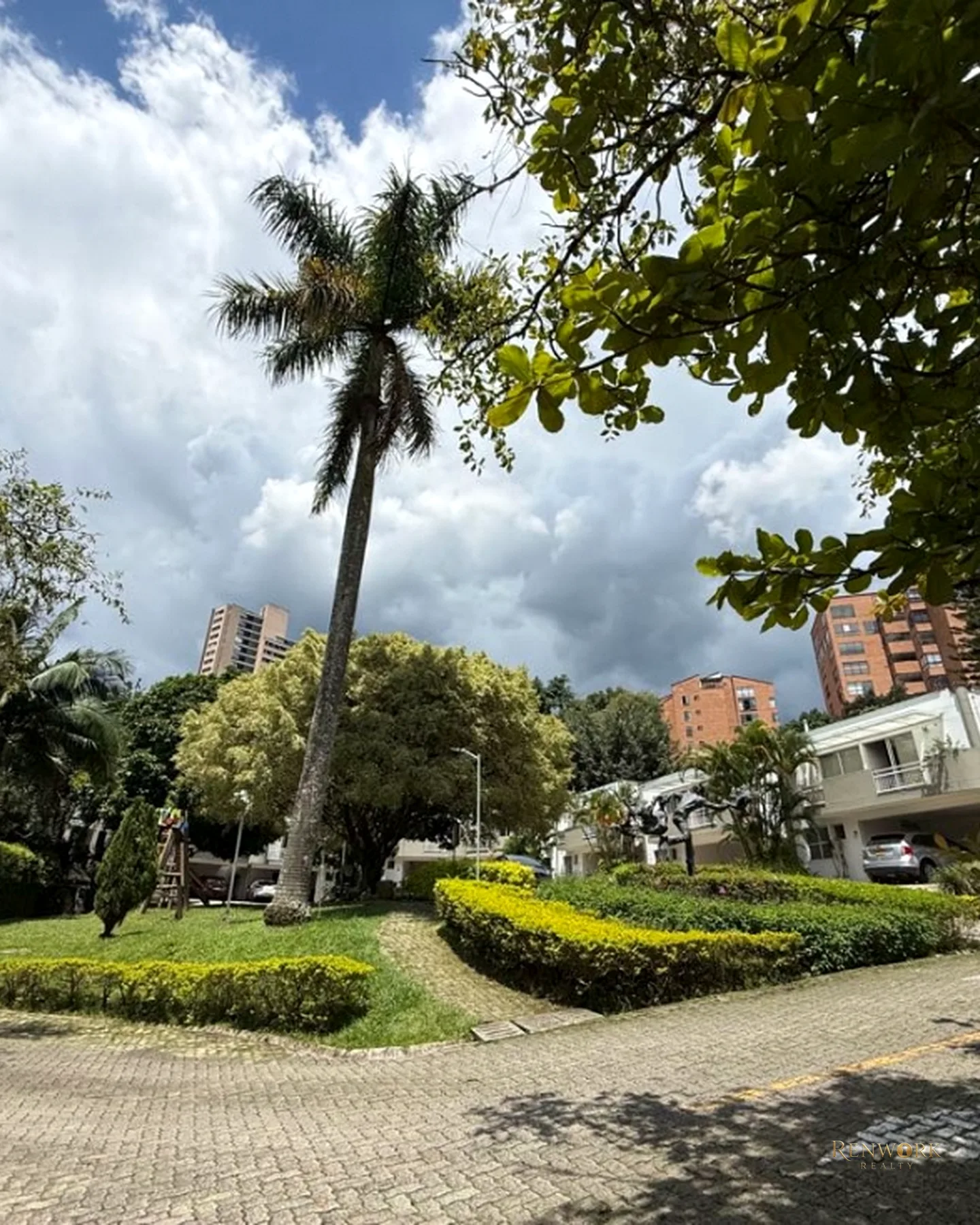 VENTA APARTAMENTO SAN LUCAS MEDELLÍN 149 M2 AMPLIO BALCÓN · foto 17