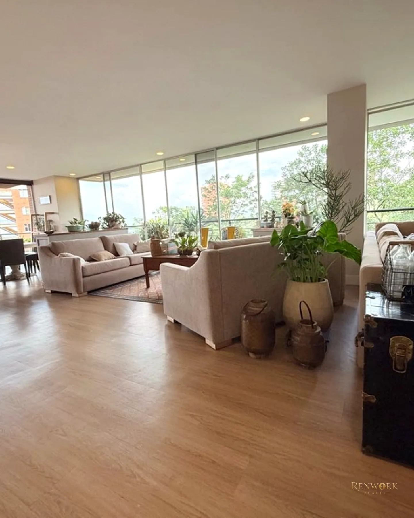 VENTA APARTAMENTO SAN LUCAS MONTESSORI MEDELLÍN 267 MTS2 · foto 6