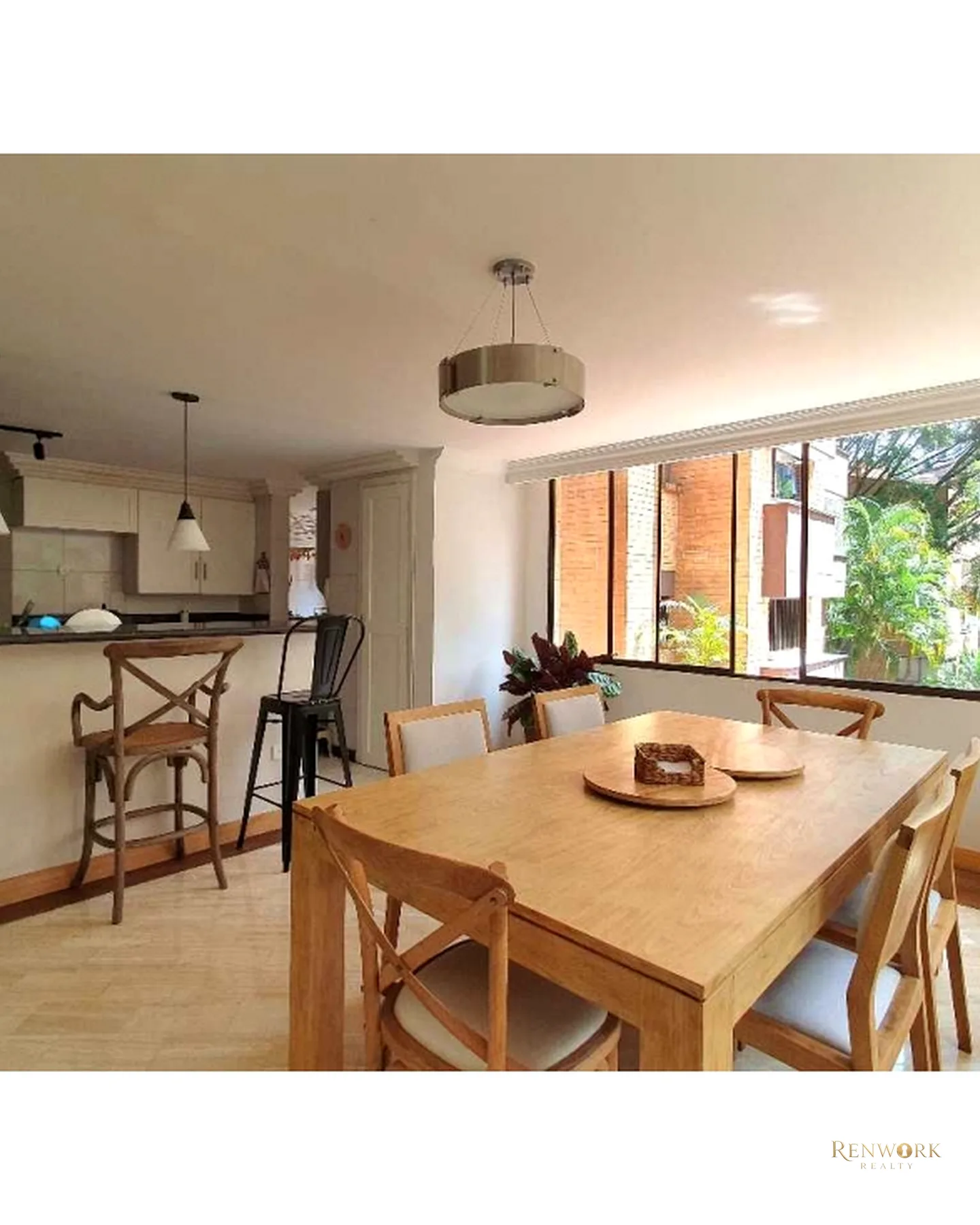 VENTA APARTAMENTO SECTOR EL CAMPESTRE MALL DRIVEIN EL POBLADO MEDELLIN · foto 3
