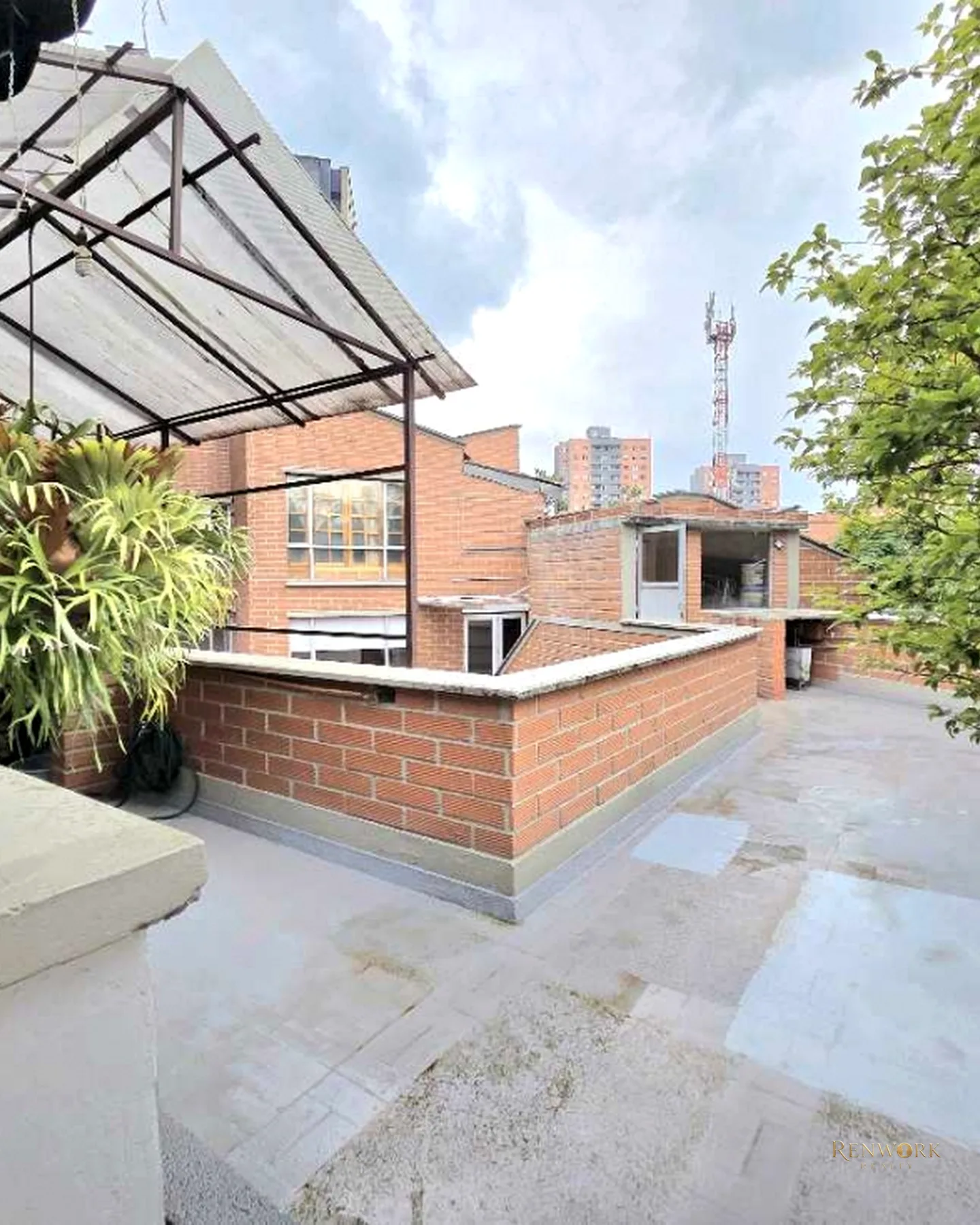 VENTA APARTAMENTO TRANSVERSAL INFERIOR EL POBLADO REMODELAR · foto 18