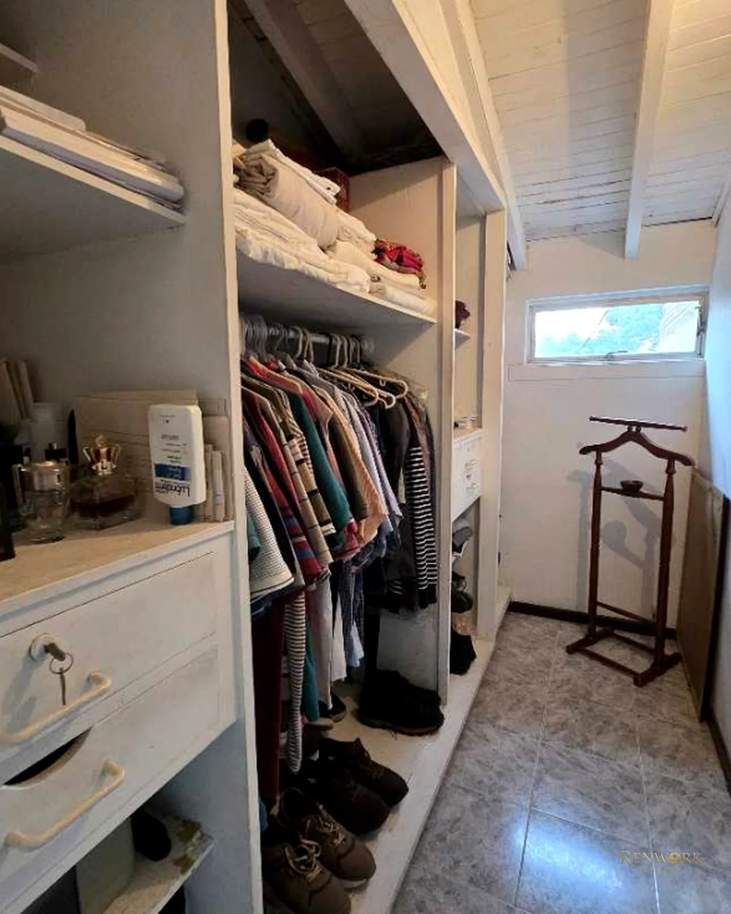 VENTA APARTAMENTO TRANSVERSAL INFERIOR EL POBLADO REMODELAR · foto 14