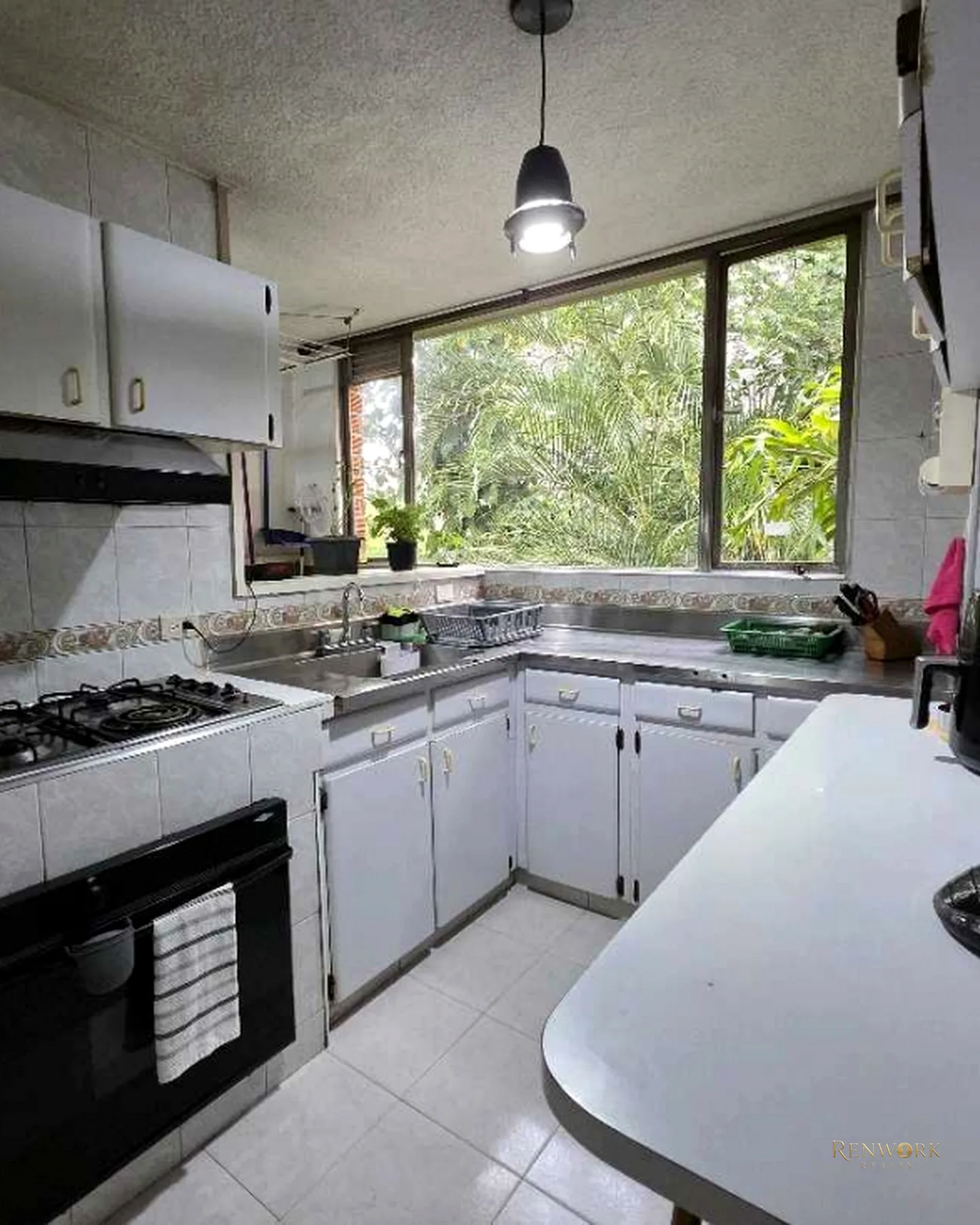VENTA APARTAMENTO TRANSVERSAL INFERIOR EL POBLADO REMODELAR · foto 3