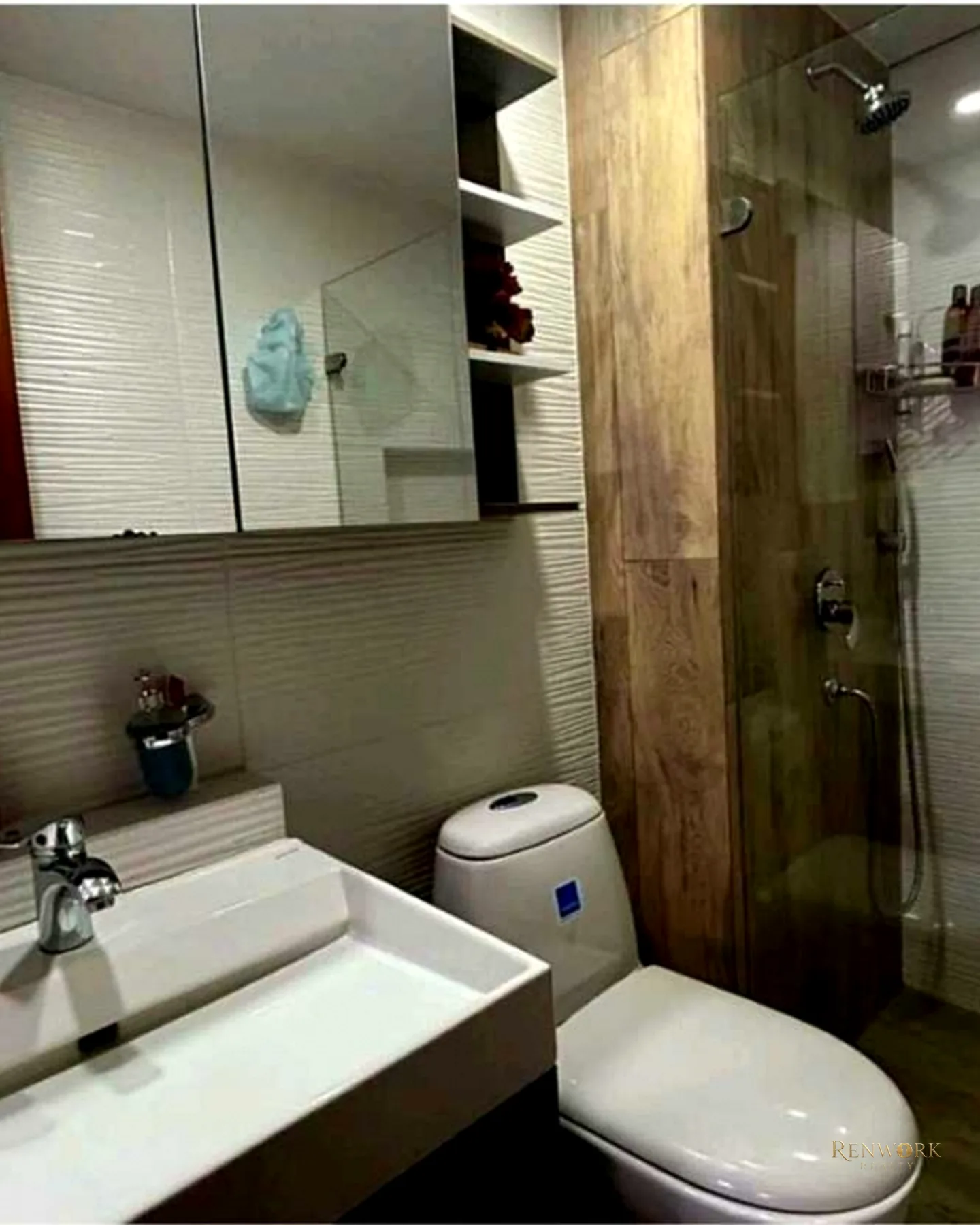 VENTA APARTAMENTOS POBLADO EL TESORO · foto 18