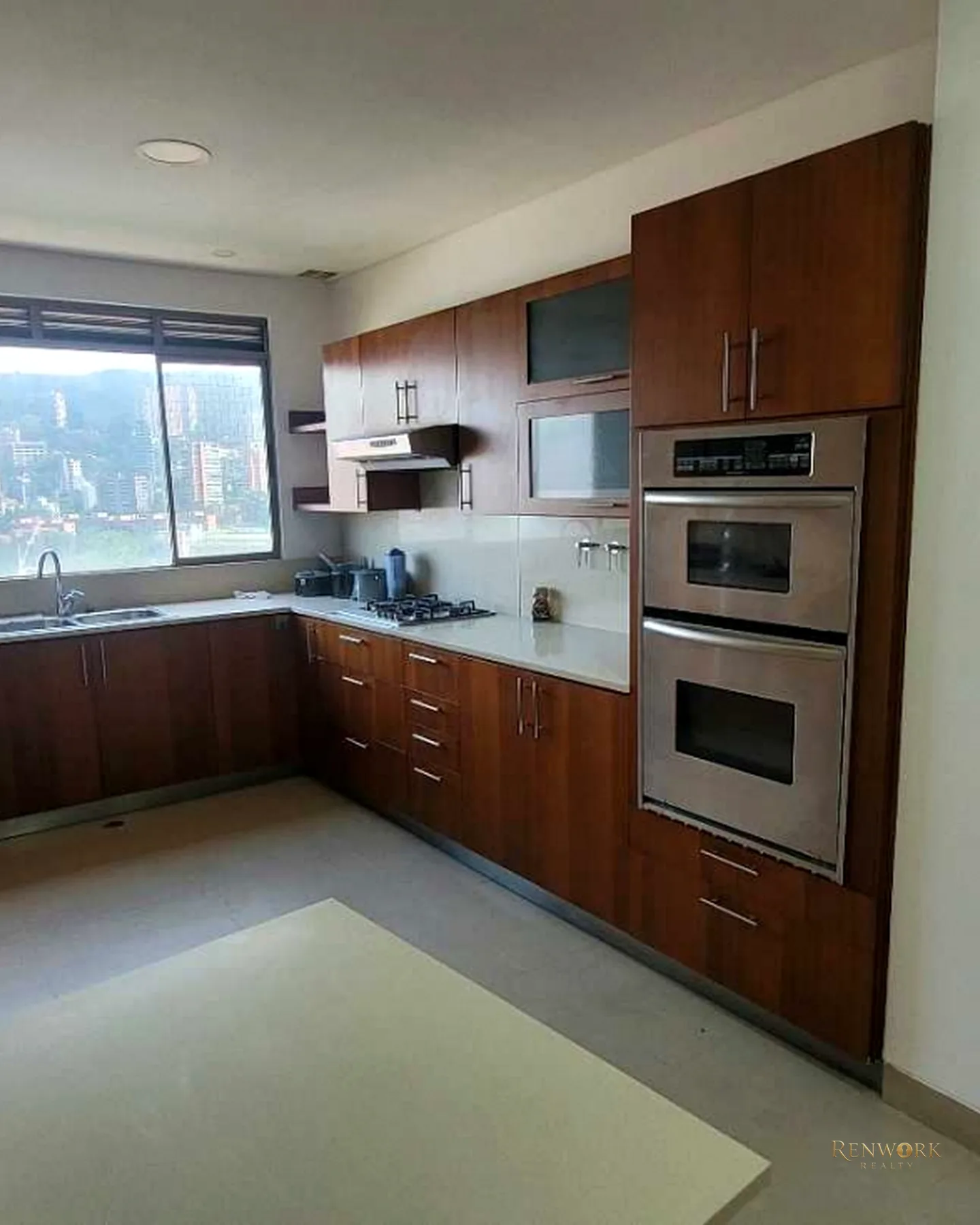 VENTA APTO CON VISTA HERMOSA EN EL POBLADO/TOMATERA. · foto 4