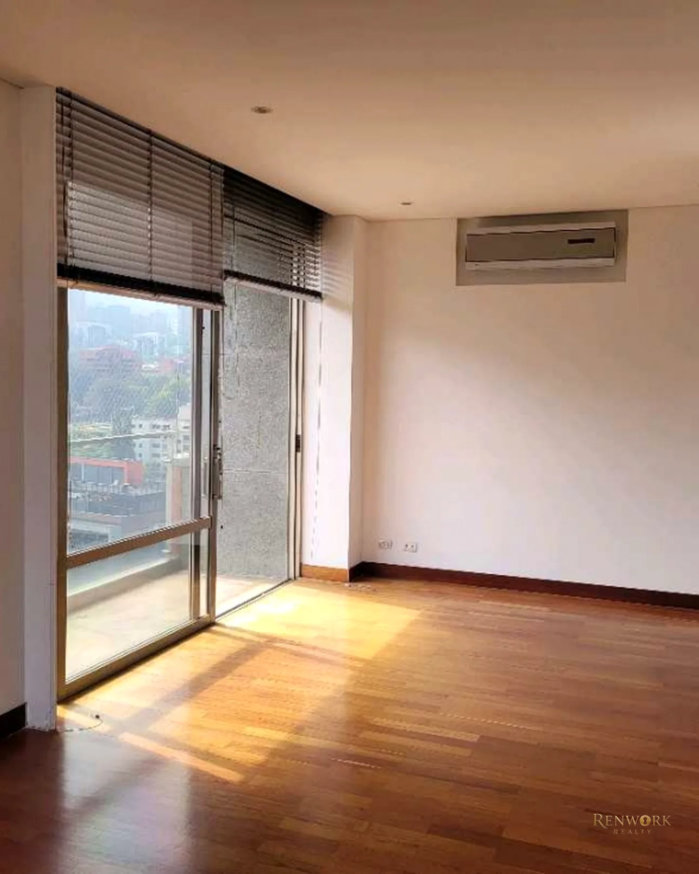 VENTA APTO CON VISTA HERMOSA EN EL POBLADO/TOMATERA. · foto 11