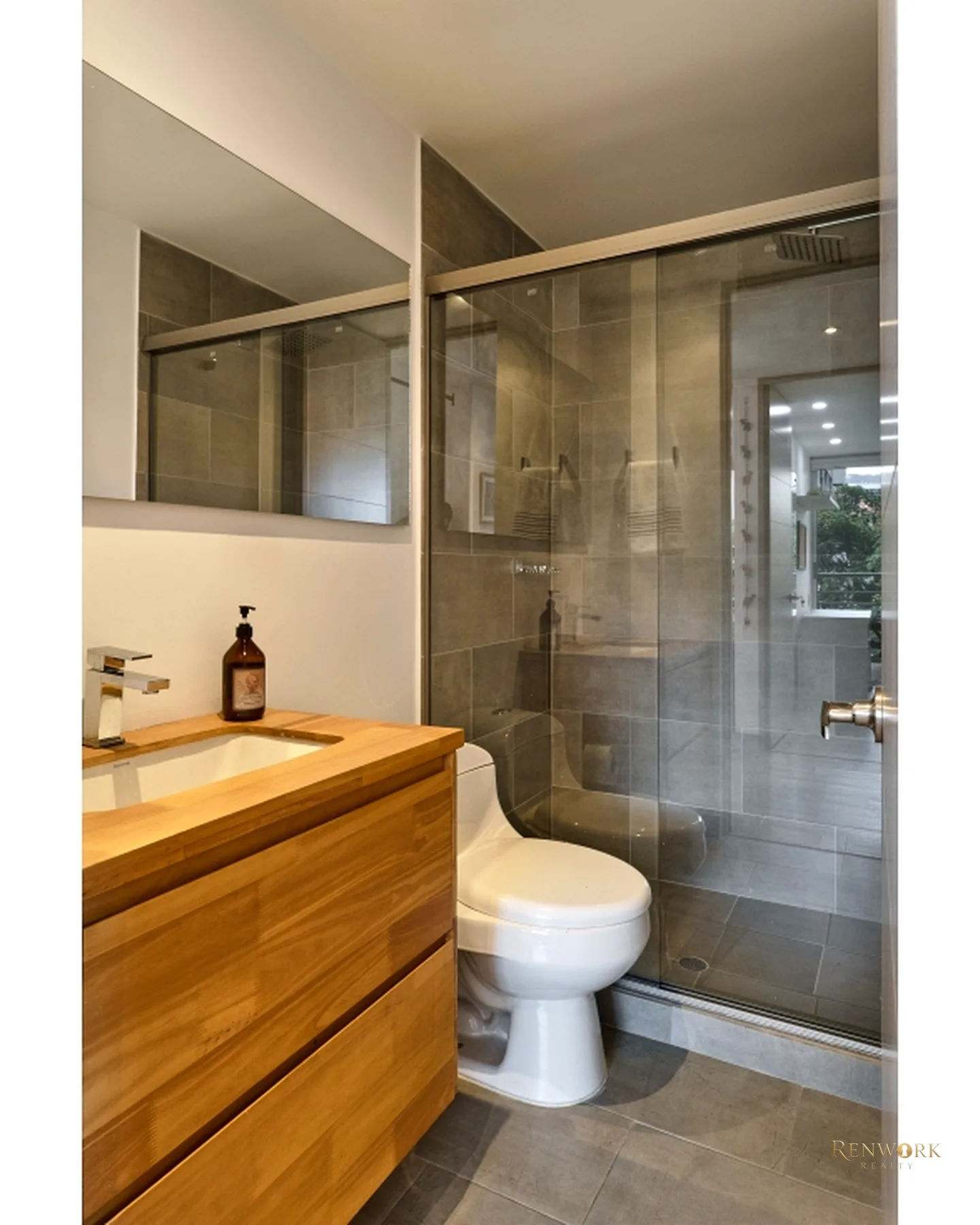 VENTA APTO EN POBLADO-ASTORGA REMODELADO, GRAN BALCON · foto 3