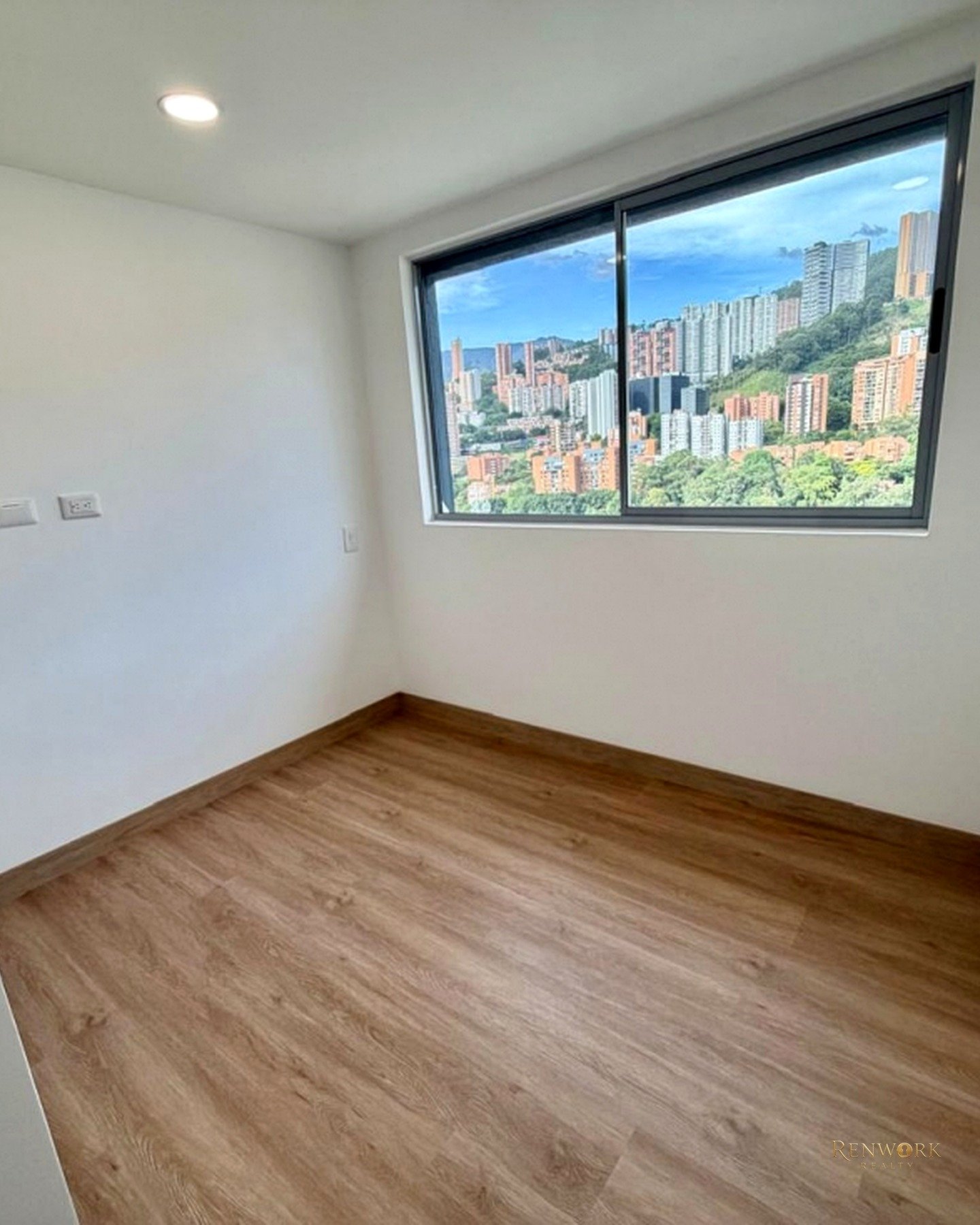VENTA APTO NUEVO EN EL POBLADO - CIUDAD DEL RIO - PENTHOUSE · foto 14