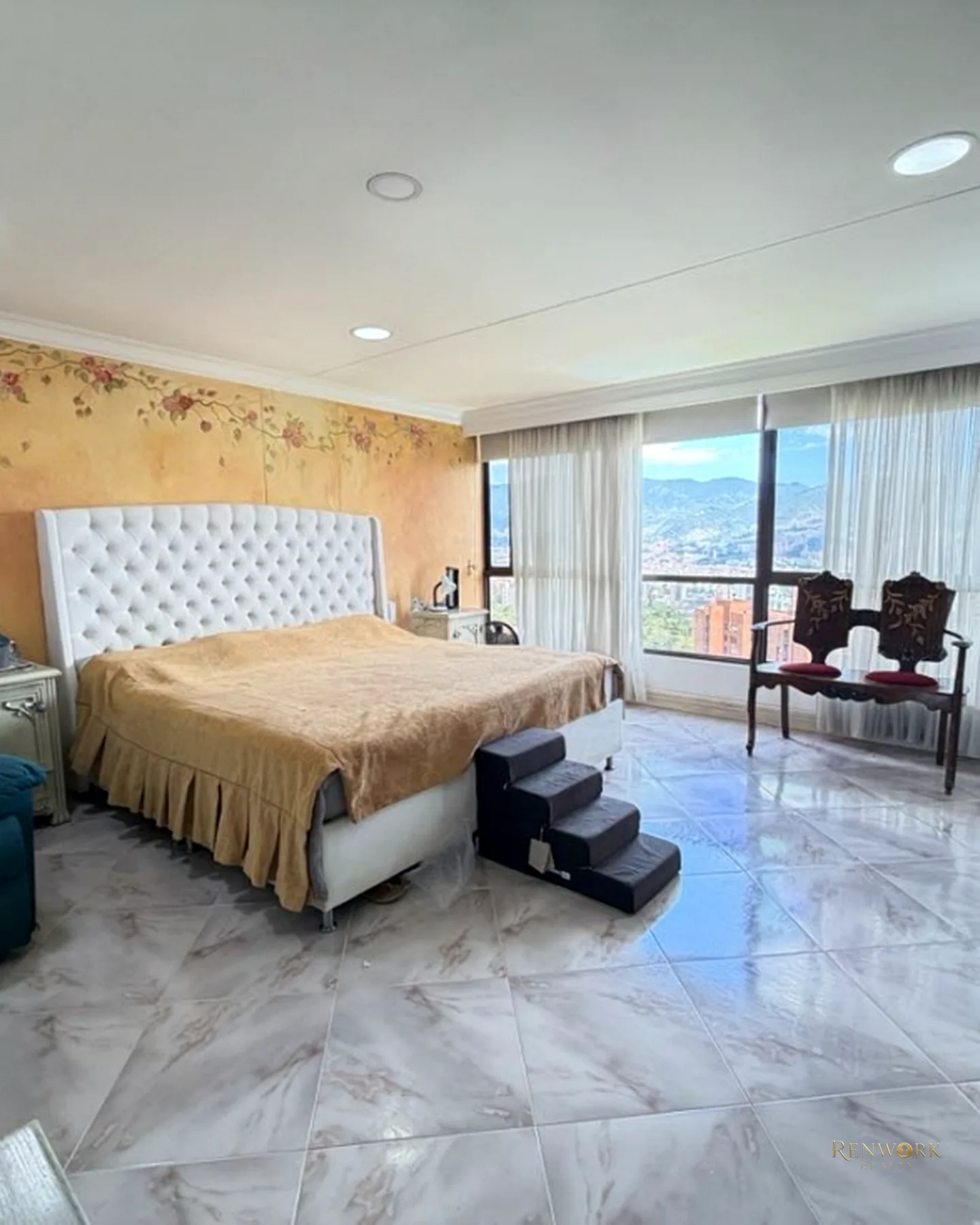 VENTA APTO PARA REMODELAR CON SÚPER VISTA SECTOR LOS BALSOS · foto 10