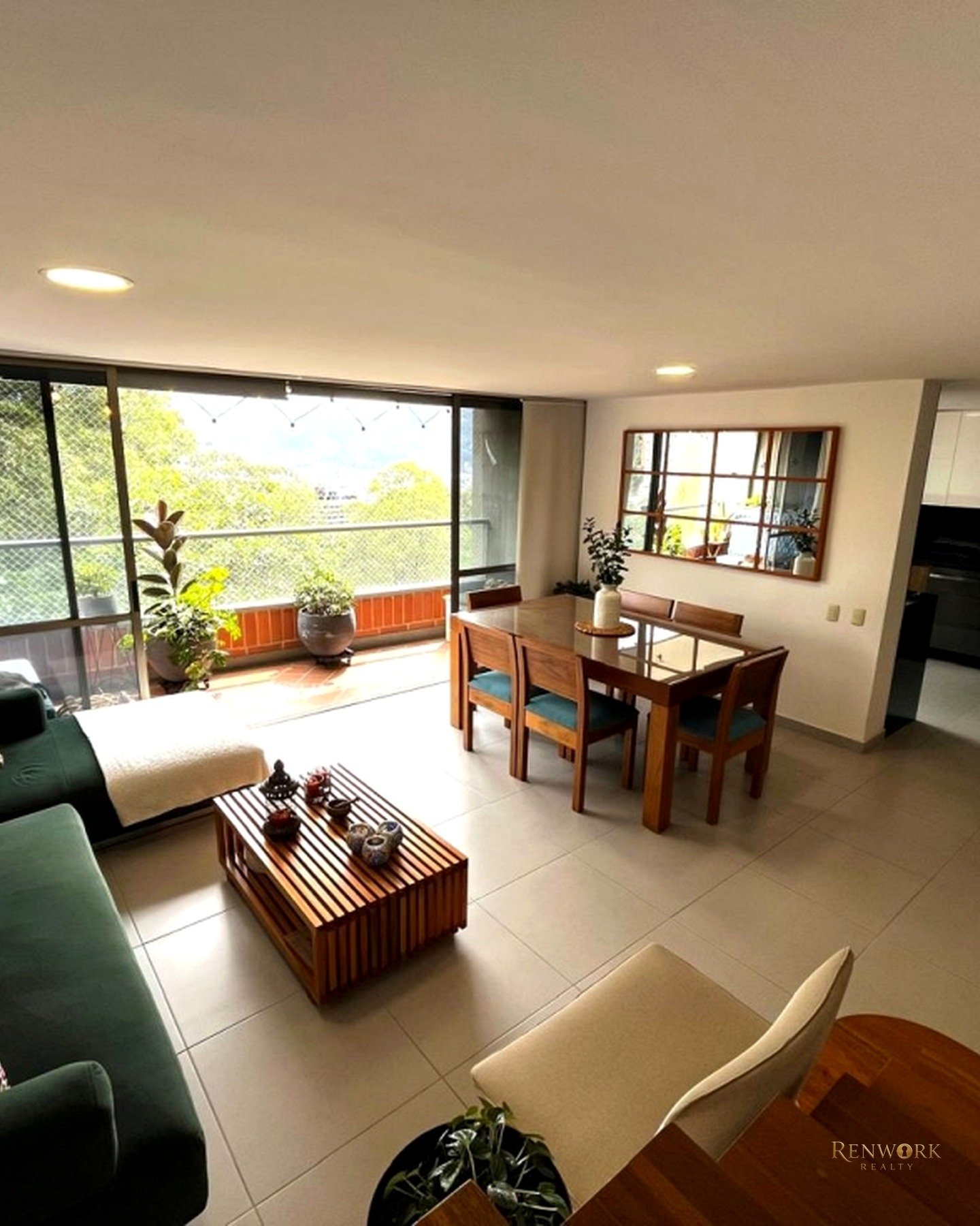VENTA APTO POBLADO SAN LUCAS · foto 2