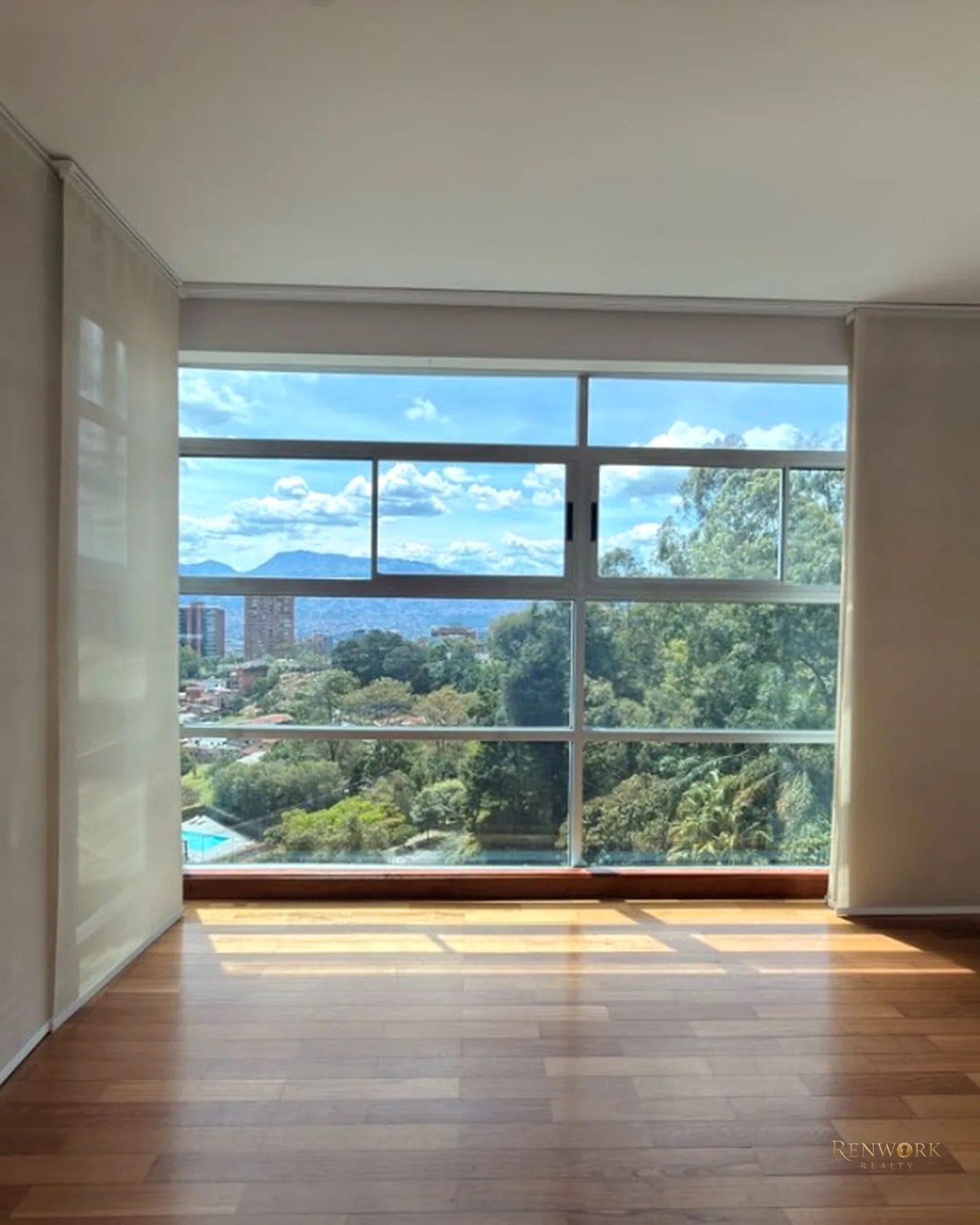 VENTA-ARRIENDO APARTAMENTO EN EL TESORO. VISTA INIGUALABLE · foto 5