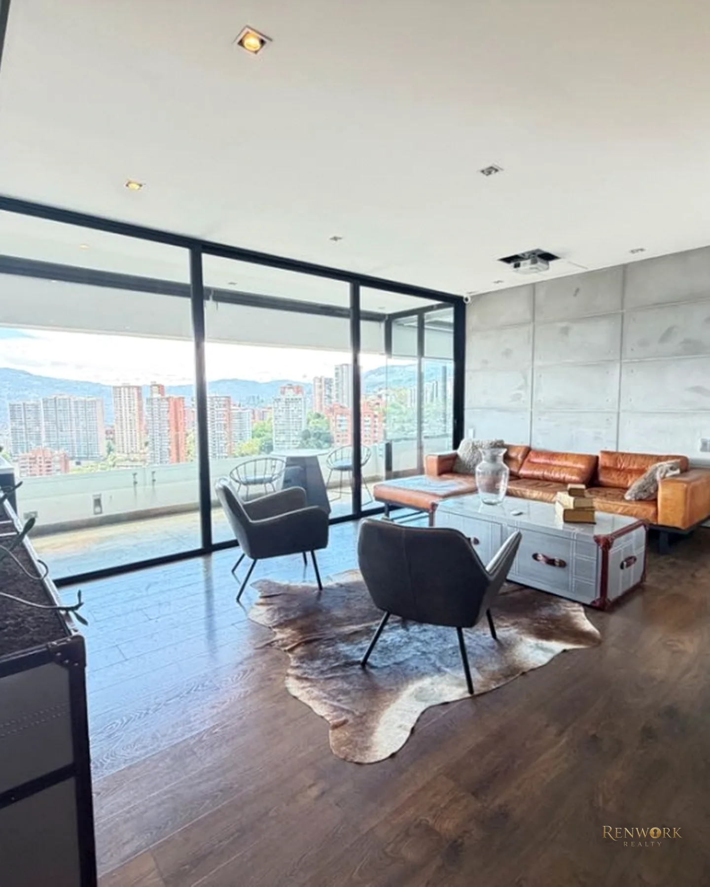 VENTA/ARRIENDO APARTAMENTO ESPECTACULAR SECTOR CAMPESTRE DRIVE INN · foto 1