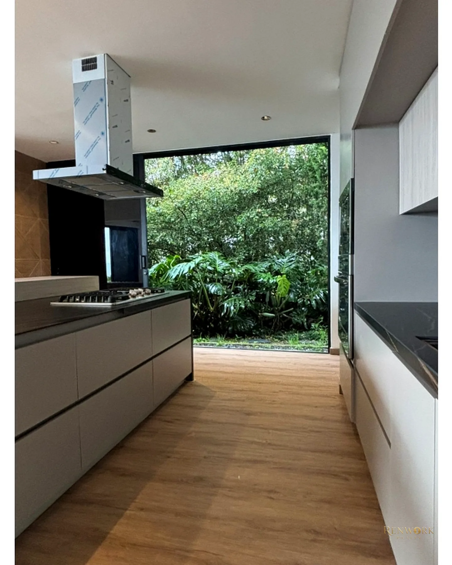 VENTA CASA ALTO DE LAS PALMAS CERCA LA TESORO · foto 5