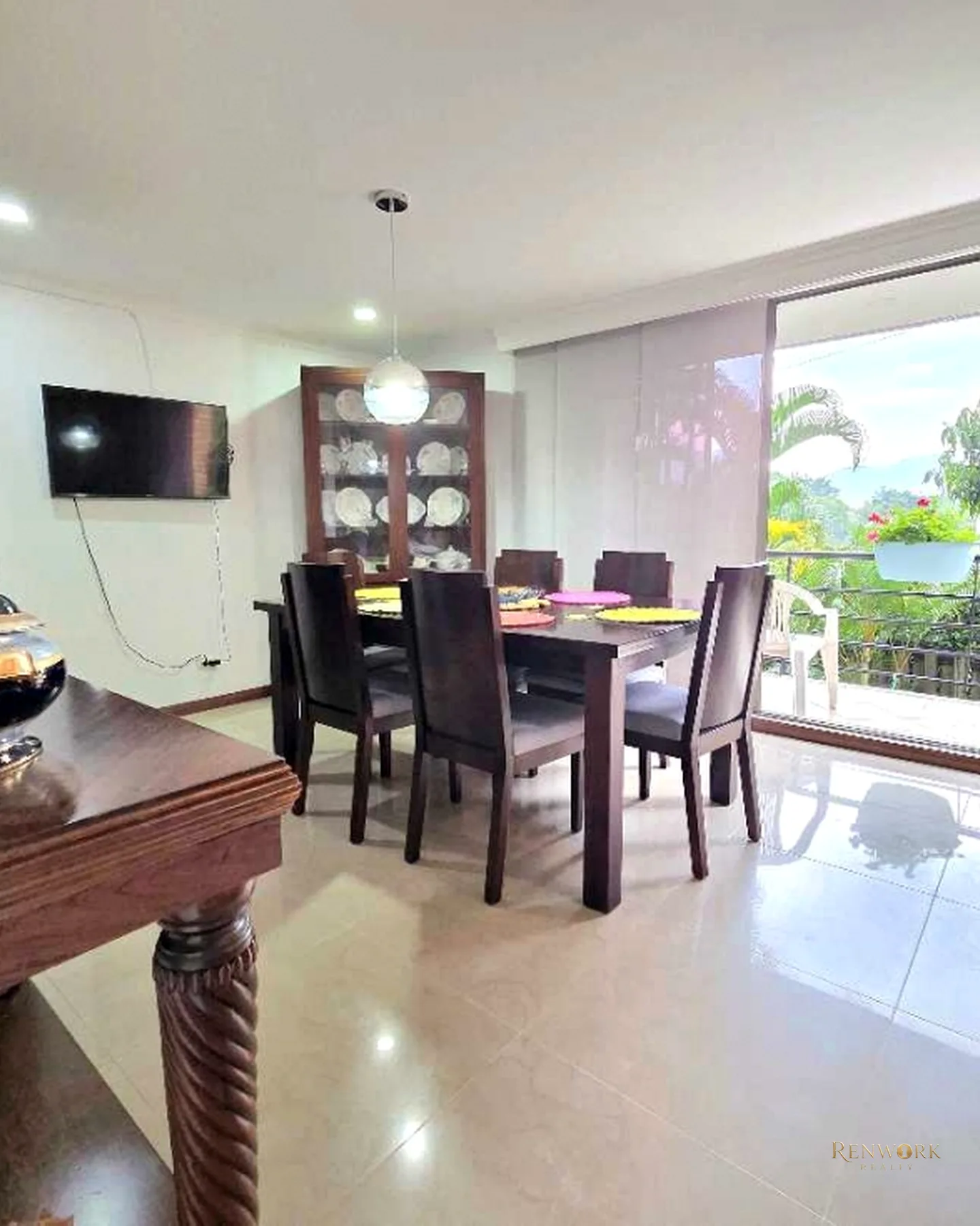 VENTA CASA BENEDICTINOS ENVIGADO 234 M2 · foto 3