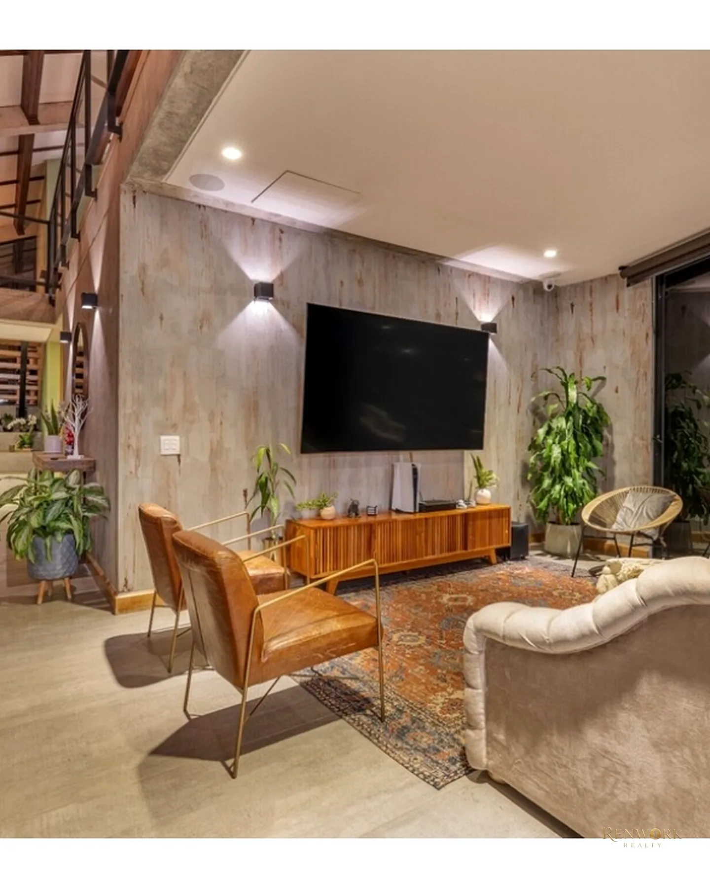 VENTA CASA CAMPESTRE EN ENVIGADO, LOMA DEL ESCOBERO PARTE BAJA · foto 4