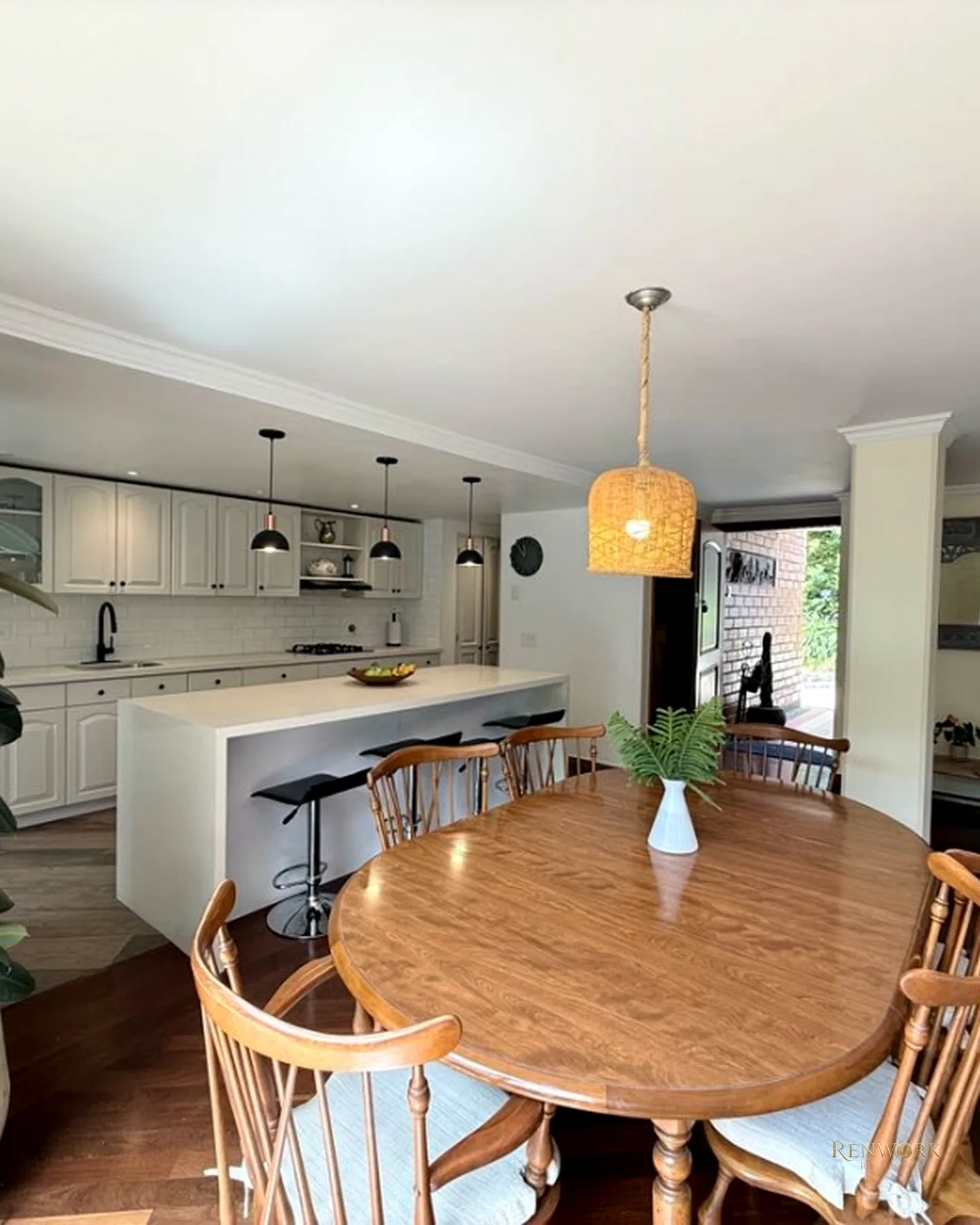 VENTA CASA COLEGIO MONTESSORI 193M2 ESQUINERA · foto 1