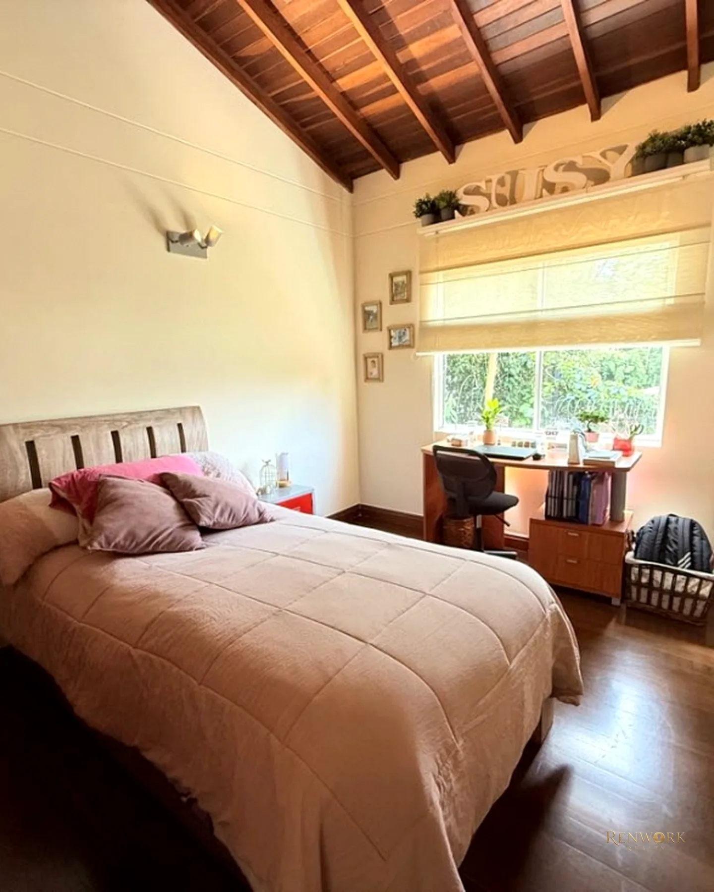 VENTA CASA COLEGIO MONTESSORI 193M2 ESQUINERA · foto 10
