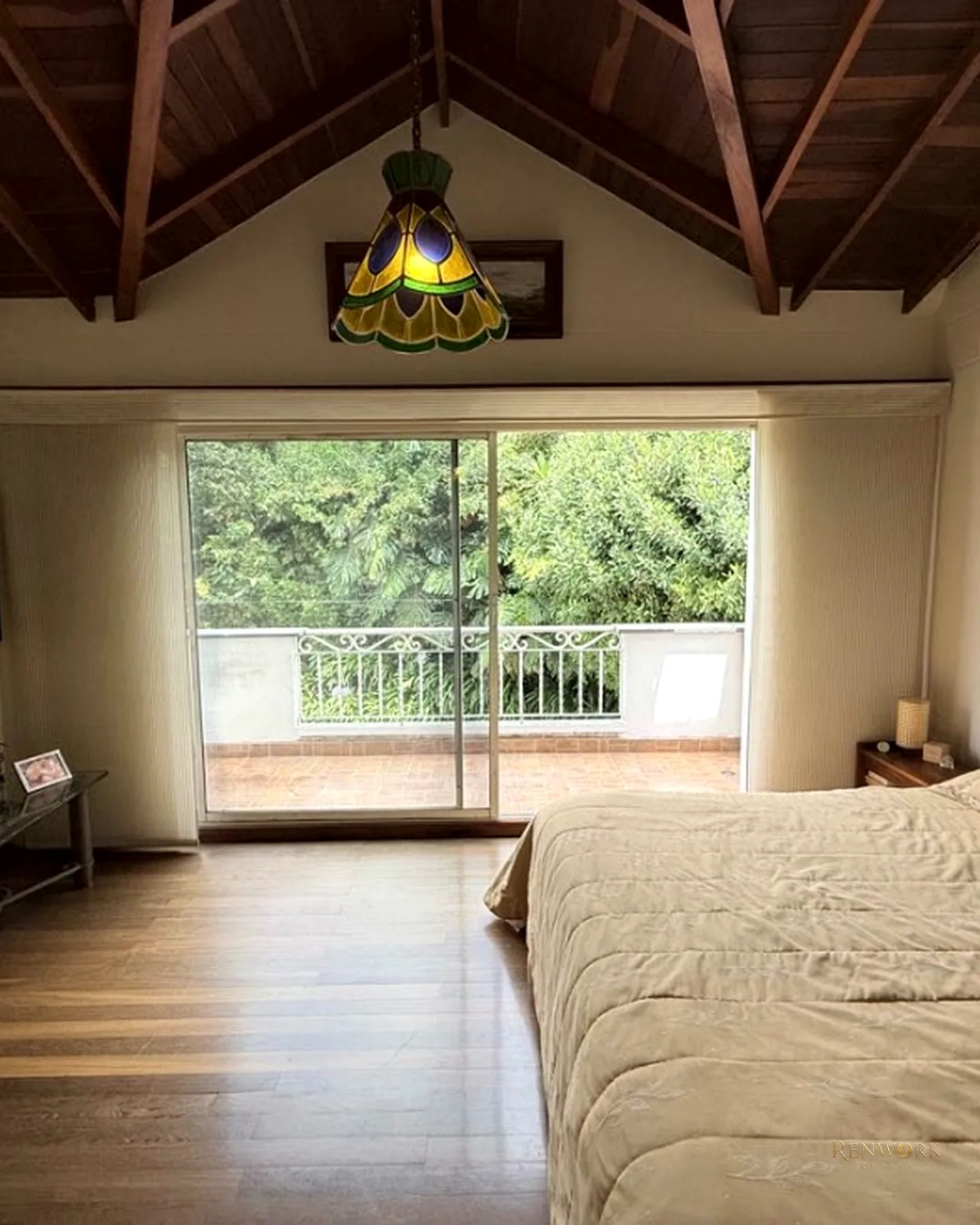VENTA CASA COLEGIO MONTESSORI 193M2 ESQUINERA · foto 7
