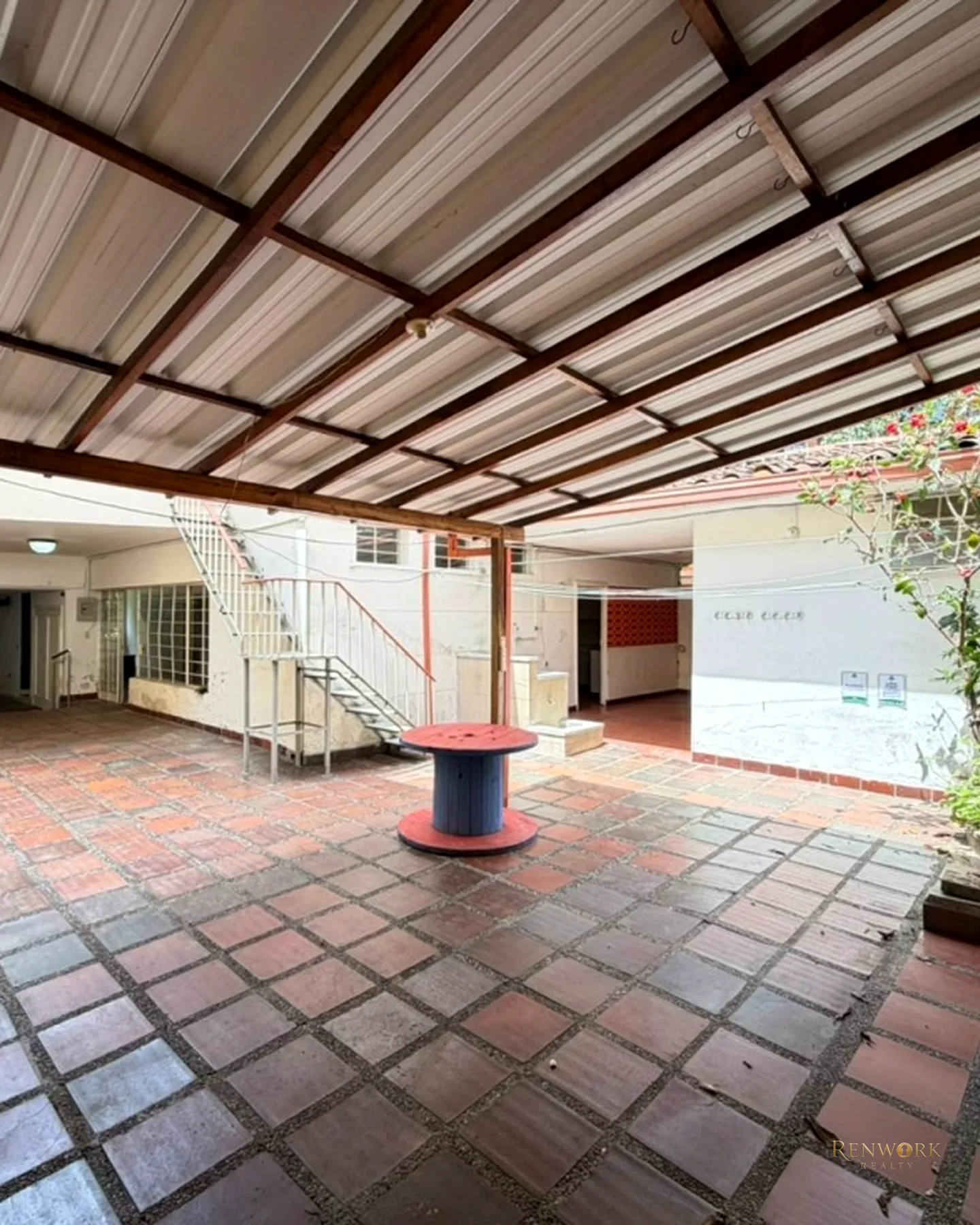 VENTA CASA COMERCIAL - LAURELES SECTOR BELEMITAS · foto 5