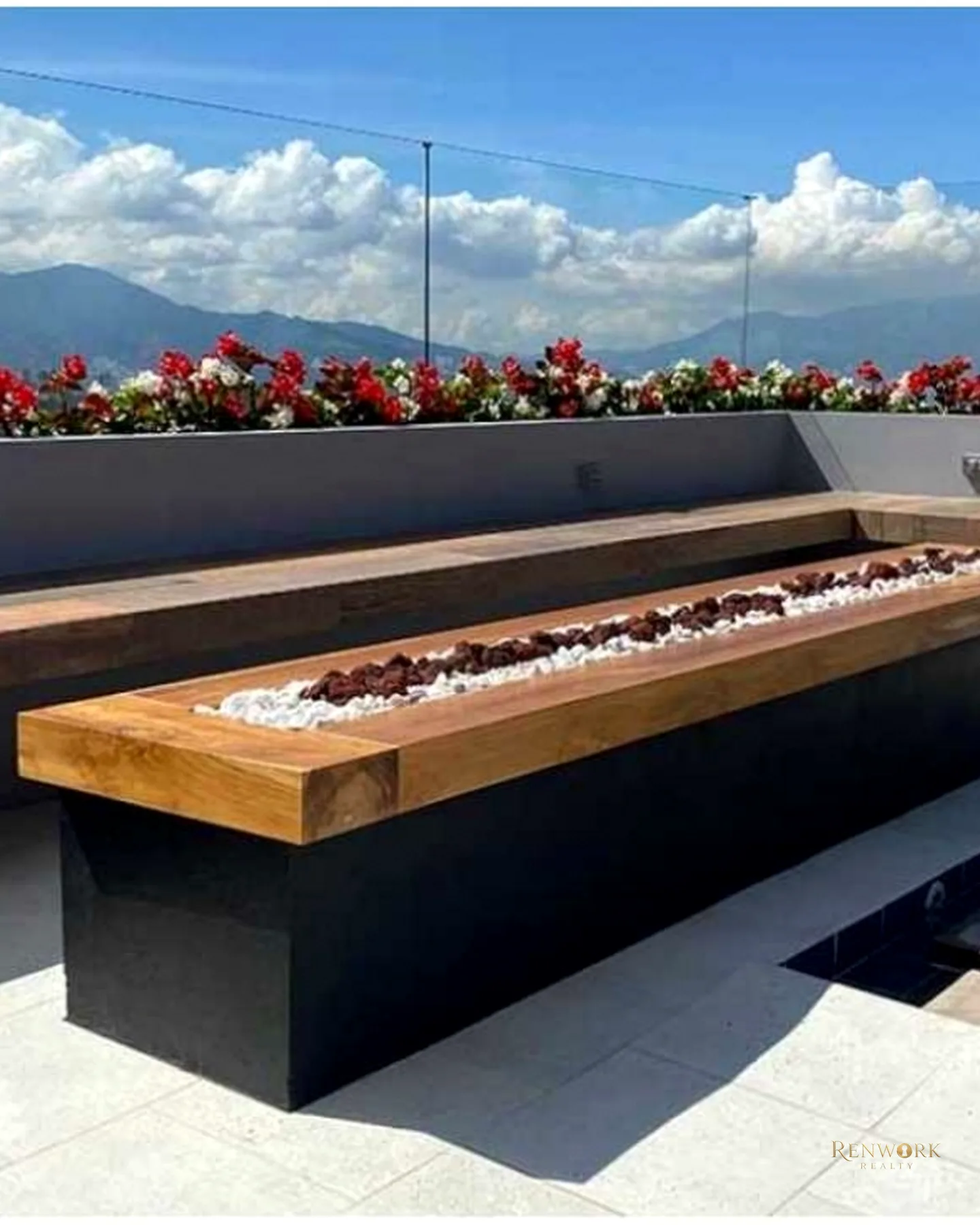 VENTA CASA CON PISCINA EN LAS PALMAS CON HERMOSA VISTA A LA CIUDAD. · foto 6