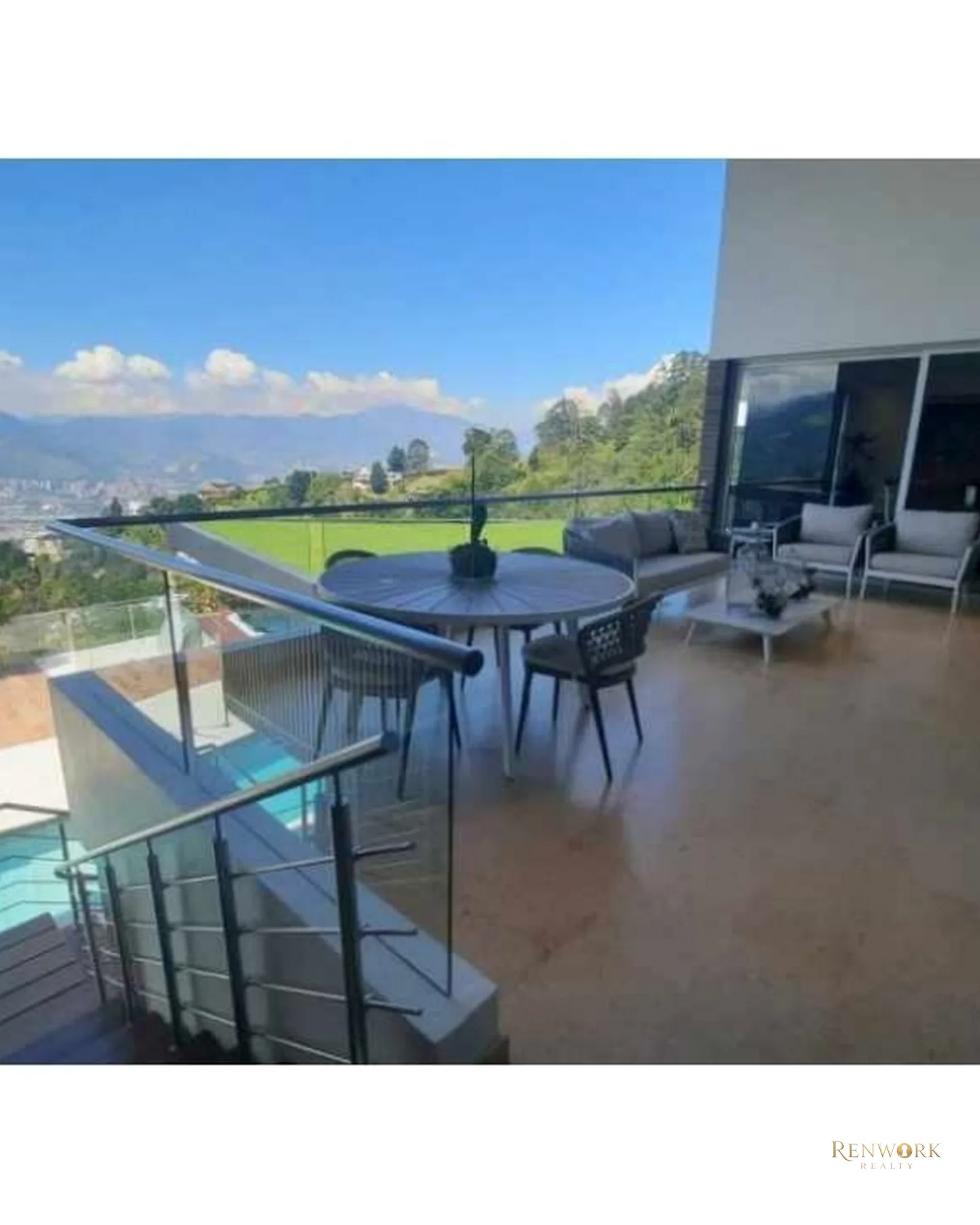 VENTA CASA CON PISCINA EN LAS PALMAS CON HERMOSA VISTA A LA CIUDAD. · foto 19