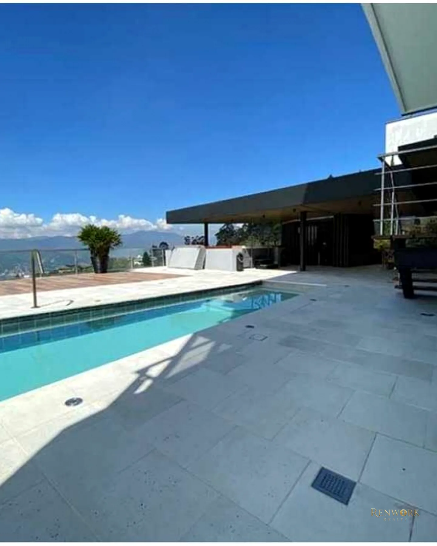 VENTA CASA CON PISCINA EN LAS PALMAS CON HERMOSA VISTA A LA CIUDAD. · foto 21