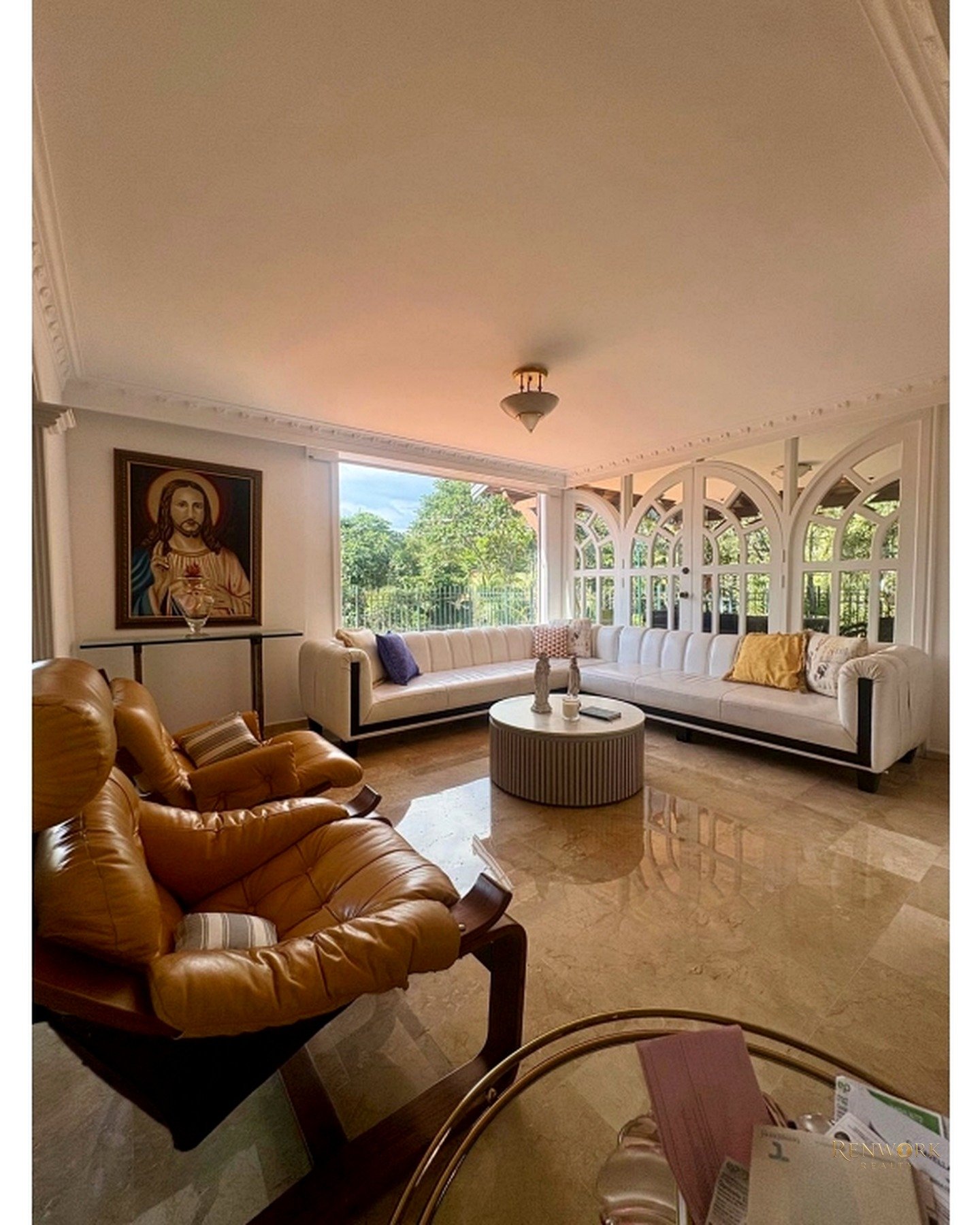VENTA - CASA DE 345 M² EN SAN LUCAS · foto 2