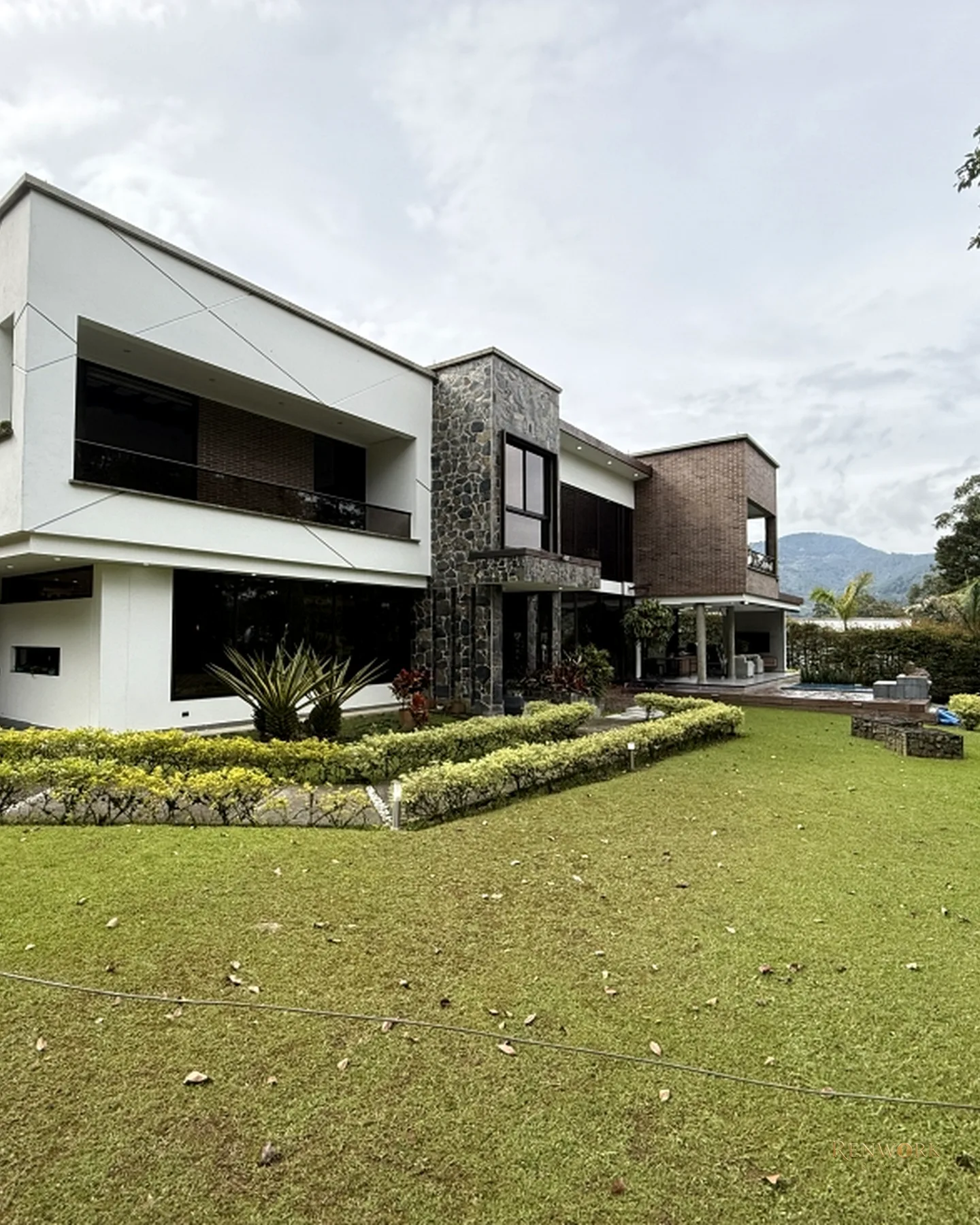 VENTA CASA EN ENVIGADO, SECTOR LOMA DEL ESCOBERO · foto 5