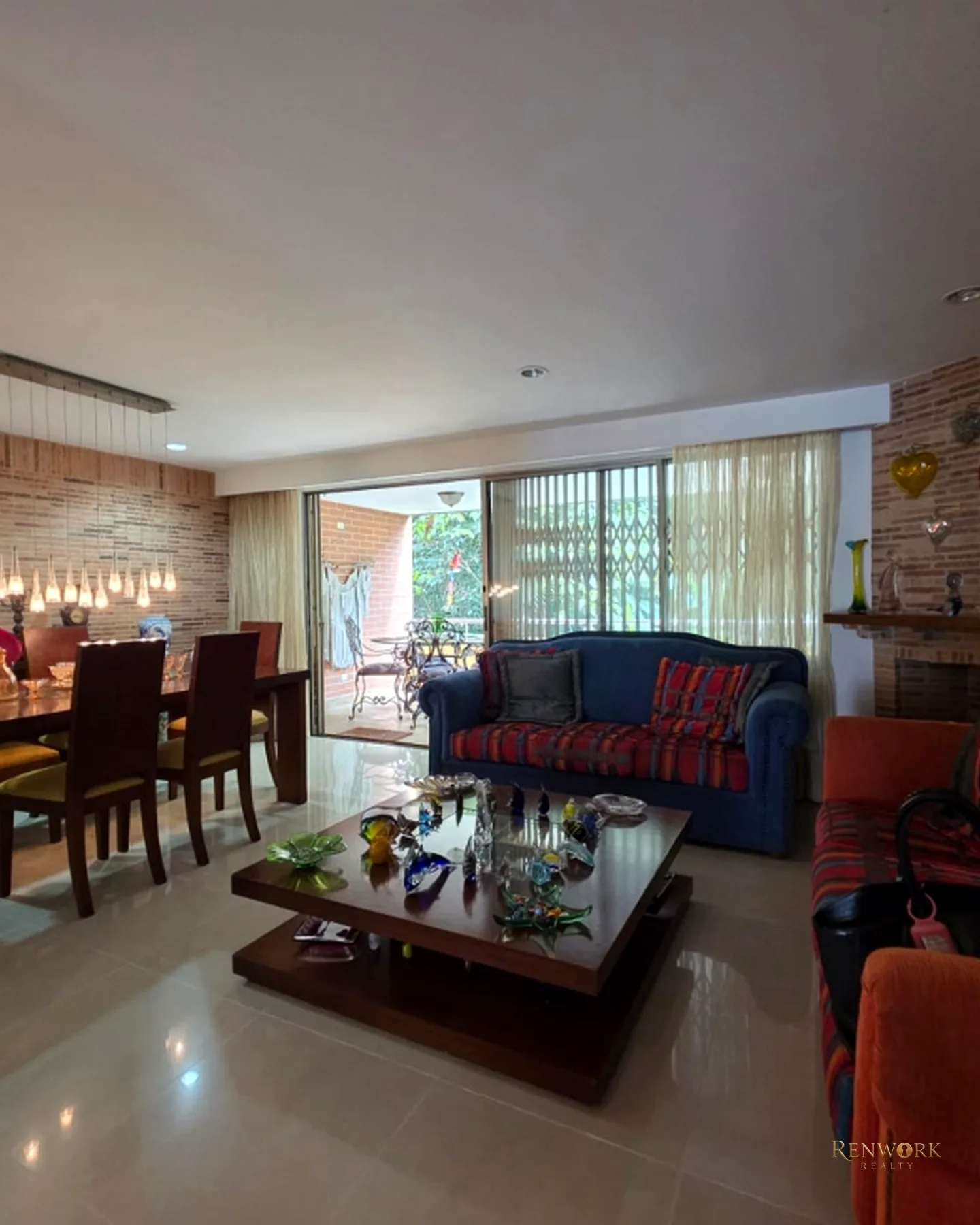 VENTA CASA EN ENVIGADO TERRACINA 280M2 CON JARDIN · foto 3