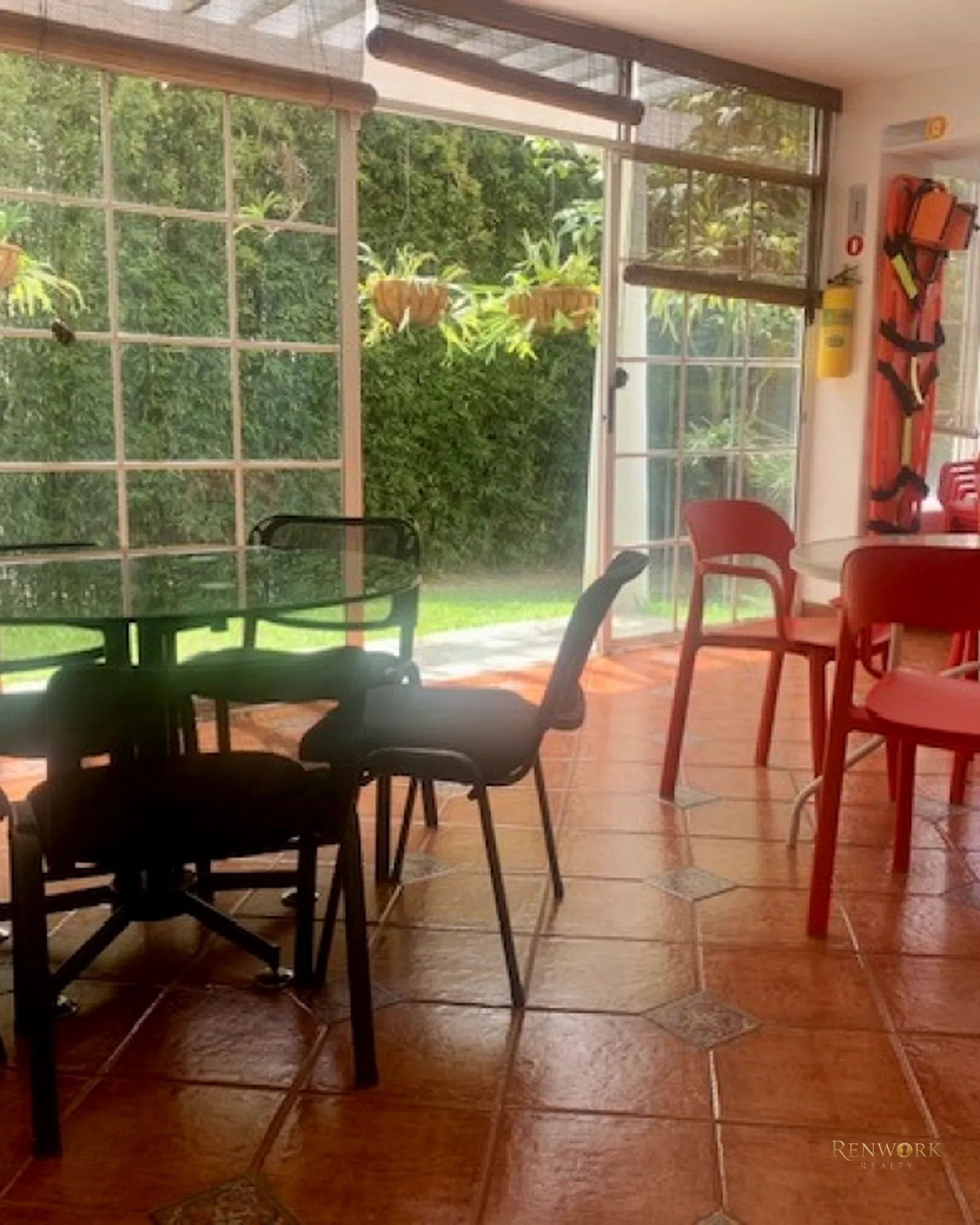 VENTA CASA INDEPENDIENTE EN EL POBLADO · foto 3