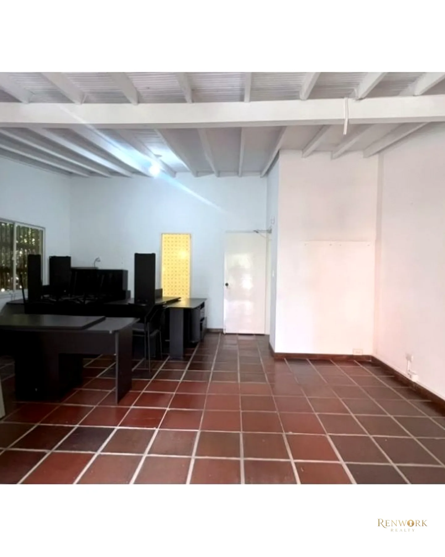 VENTA CASA LOTE USO MIXTO EL POBLADO LAS LOMAS · foto 4