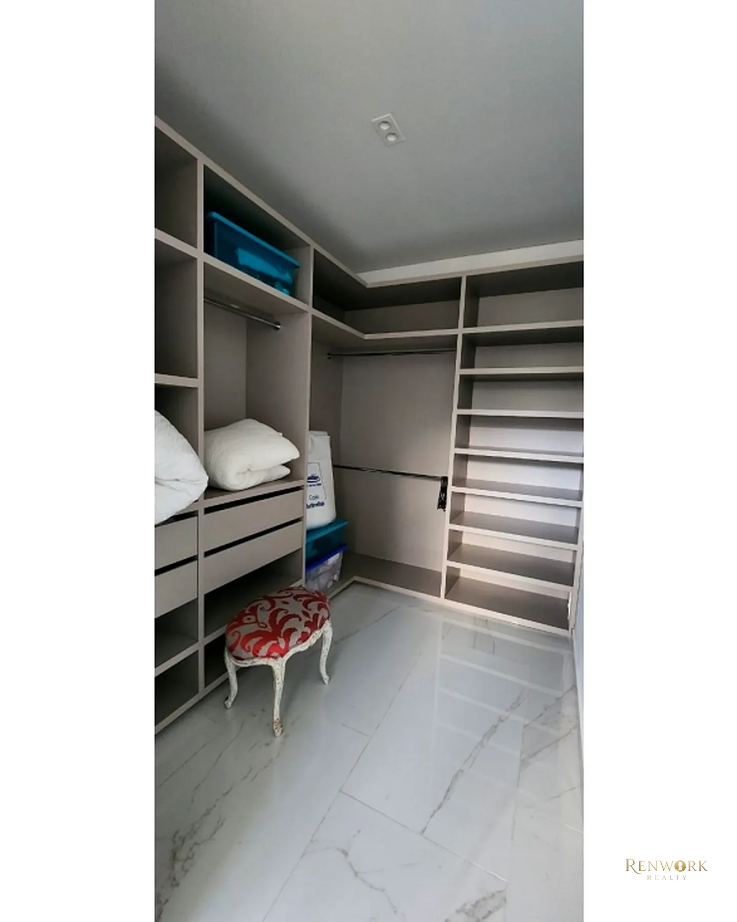 VENTA CASA MODERNA EN LLANOGRANDE · foto 12