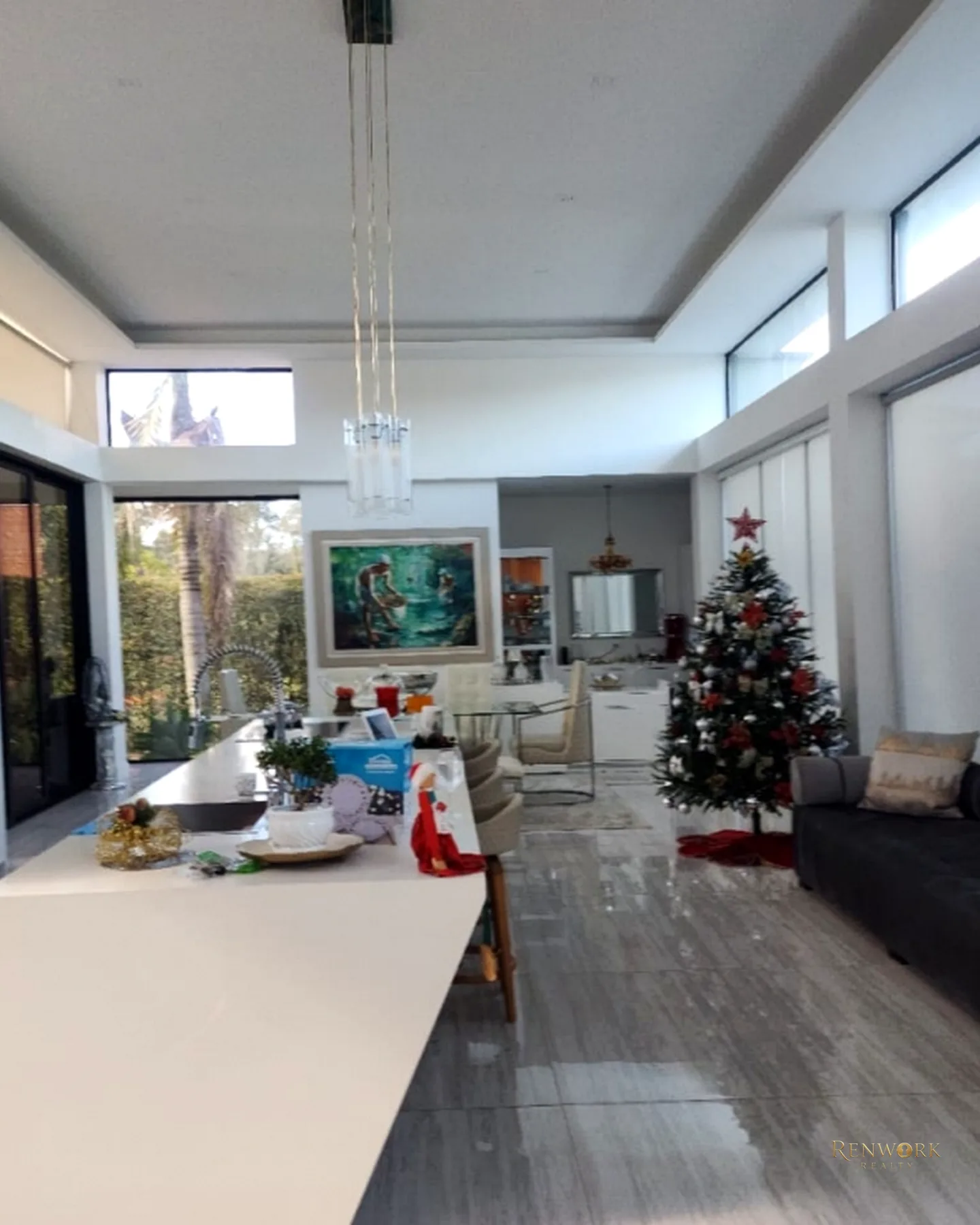 VENTA CASA MODERNA EN LLANOGRANDE · foto 3