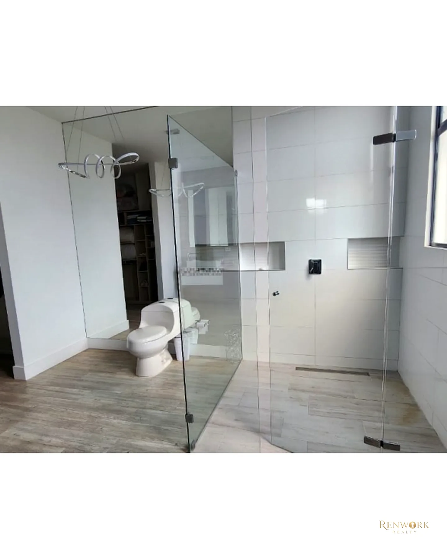 VENTA CASA MODERNA EN LLANOGRANDE · foto 11