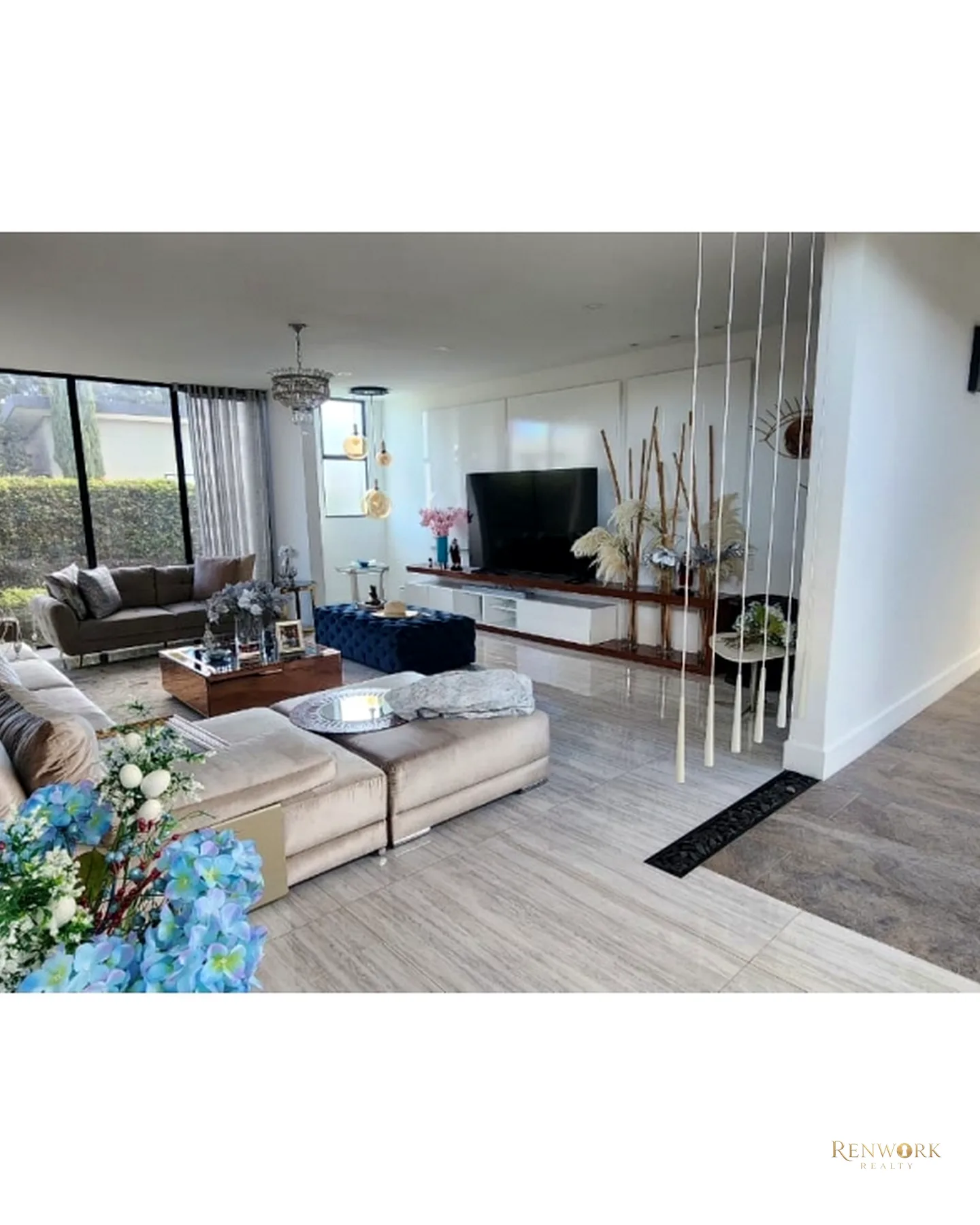 VENTA CASA MODERNA EN LLANOGRANDE · foto 1
