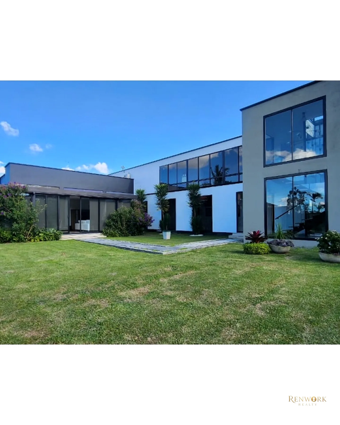 VENTA CASA MODERNA EN LLANOGRANDE · foto 22