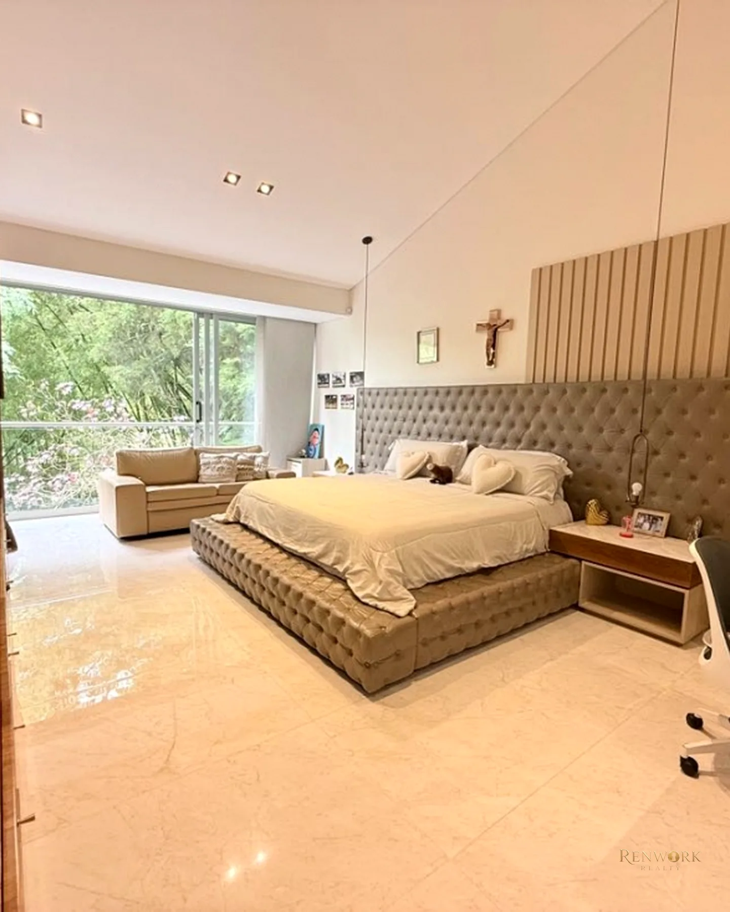 VENTA CASA MONTESSORI ENVIGADO 259,16 MTS2 · foto 8