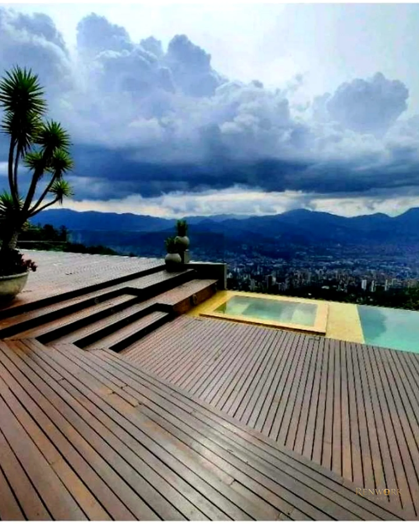 VENTA CASA PALMAS CON VISTA INIGUALABLE ,PISCINA · foto 5