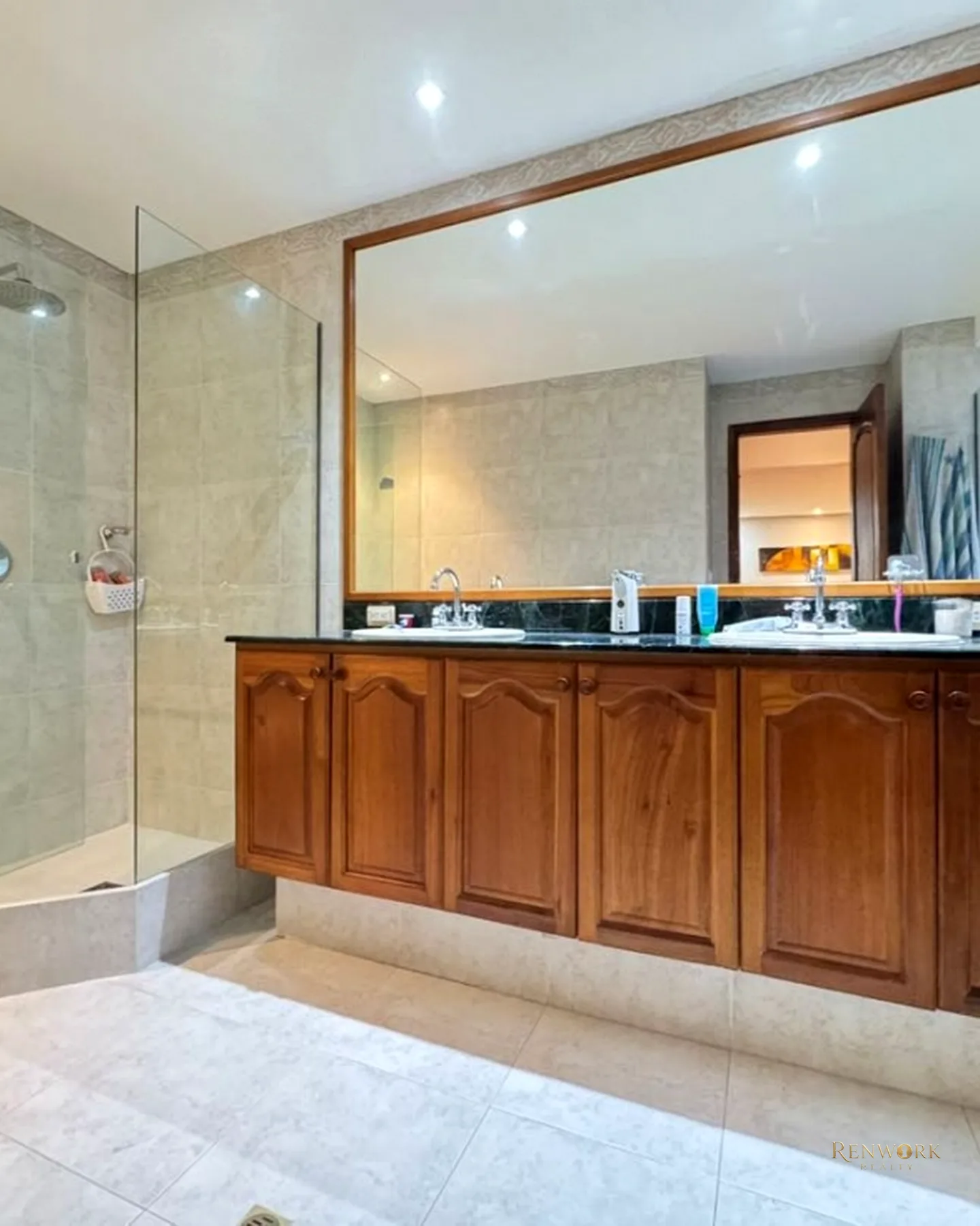 VENTA CASA POBLADO CERCA AL CES · foto 9