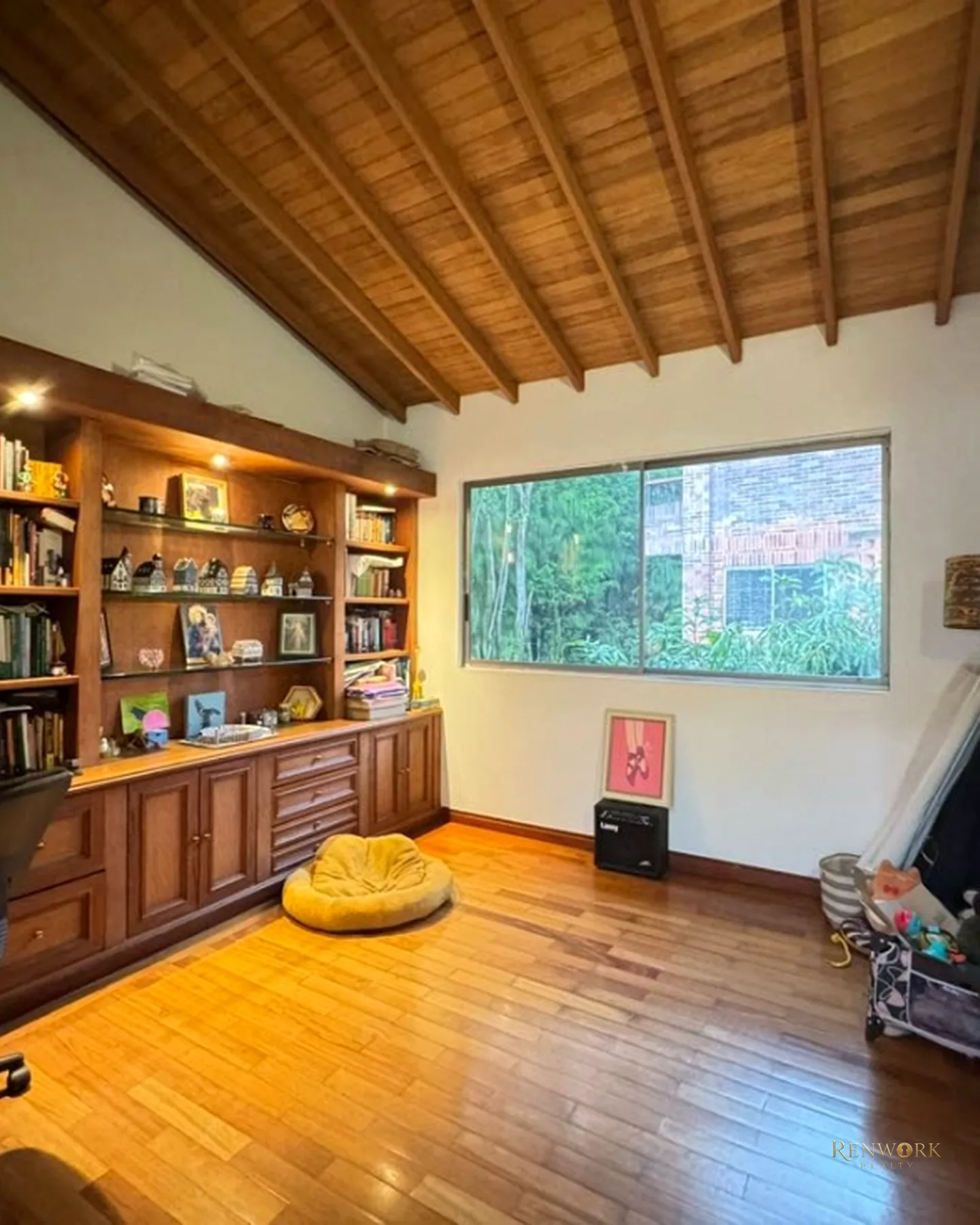 VENTA CASA POBLADO CERCA AL CES · foto 11