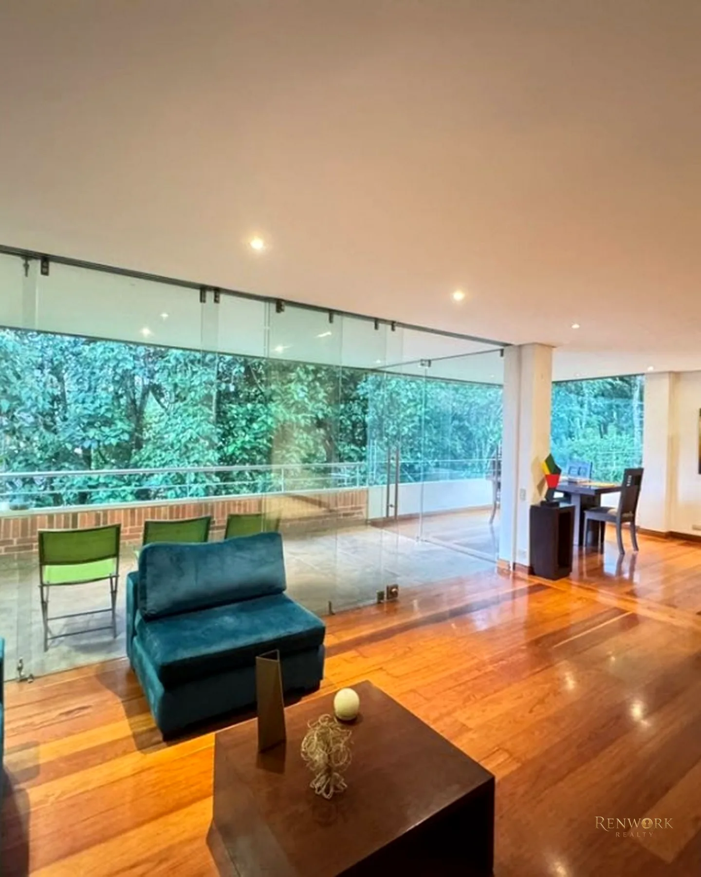 VENTA CASA POBLADO CERCA AL CES · foto 3