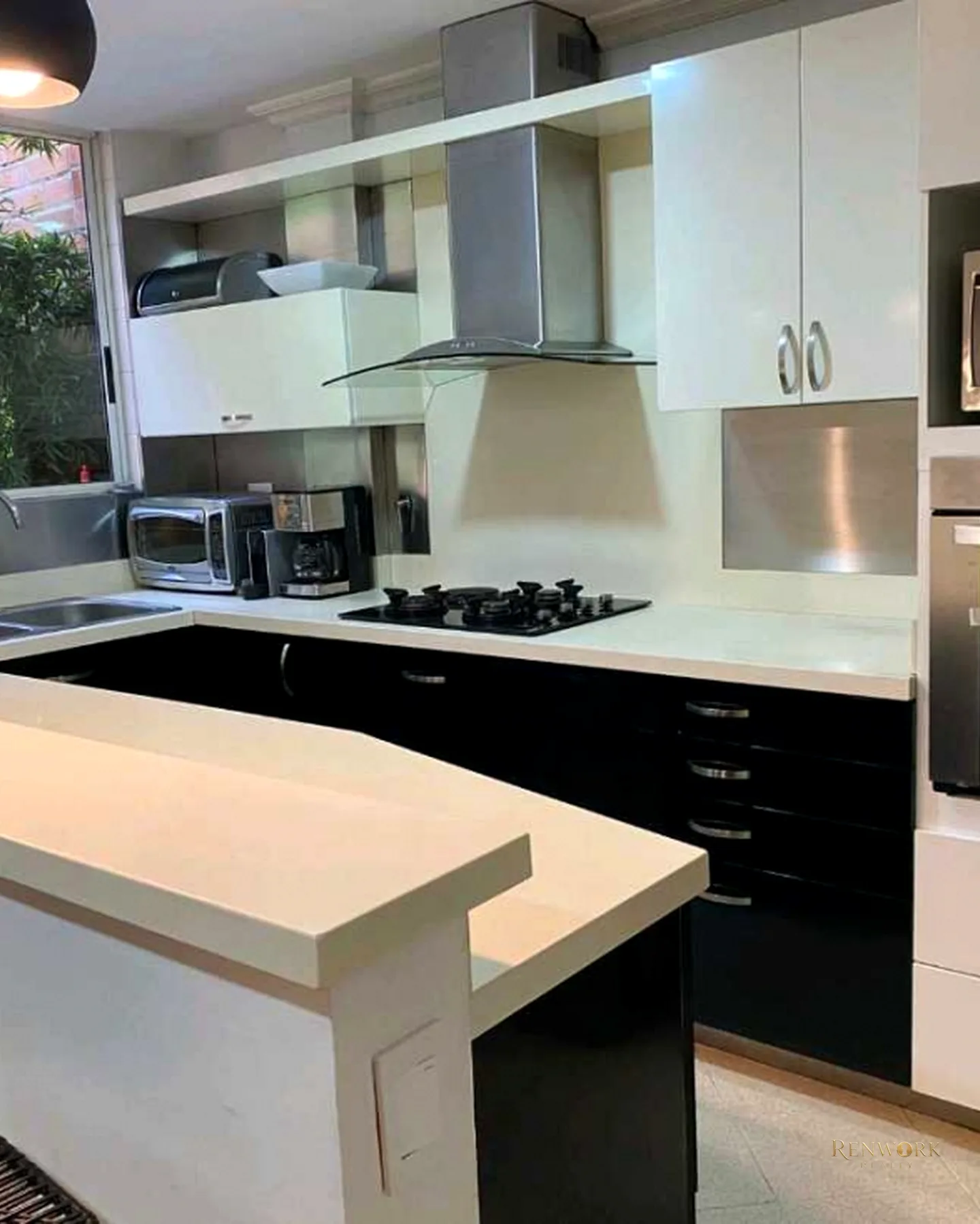 VENTA CASA POBLADO SUPERIOR CON LA 10 · foto 4