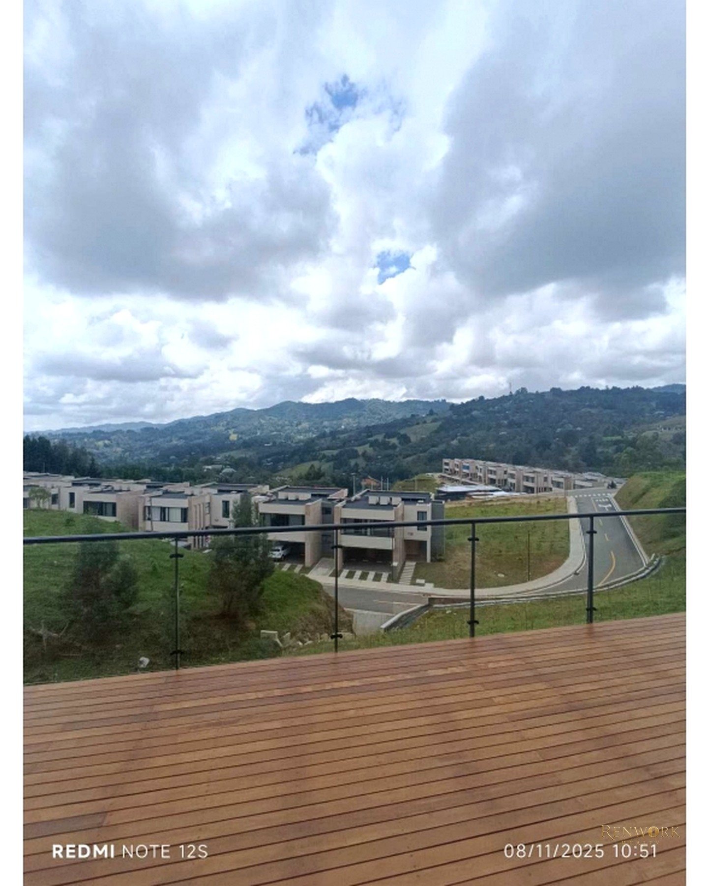 VENTA CASA-SAJONIA-RIONEGRO-ANTIOQUIA-ORIENTE