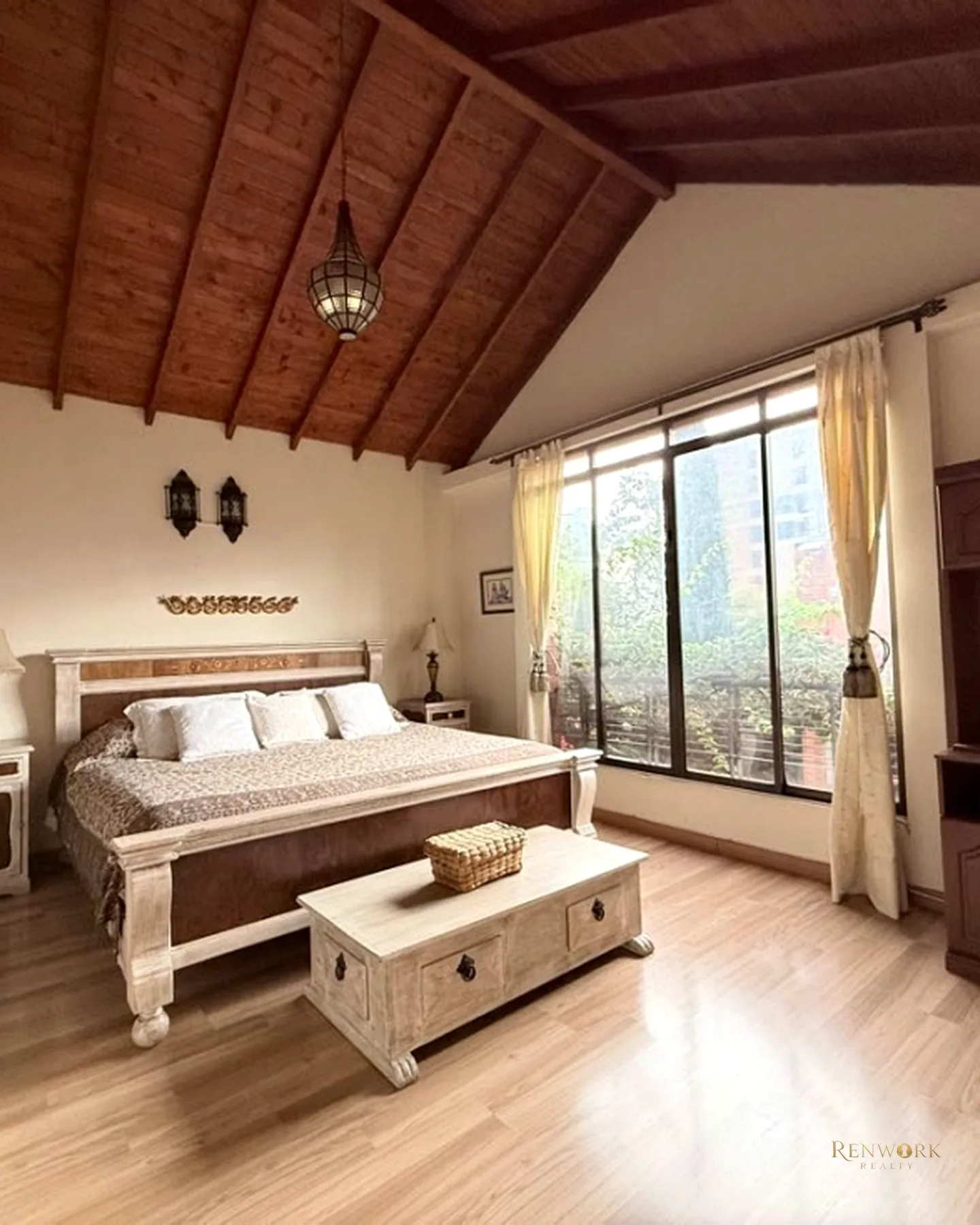 VENTA CASA SEPARADA DOS NIVELES SAN LUCAS 350M2 TERRAZA · foto 10