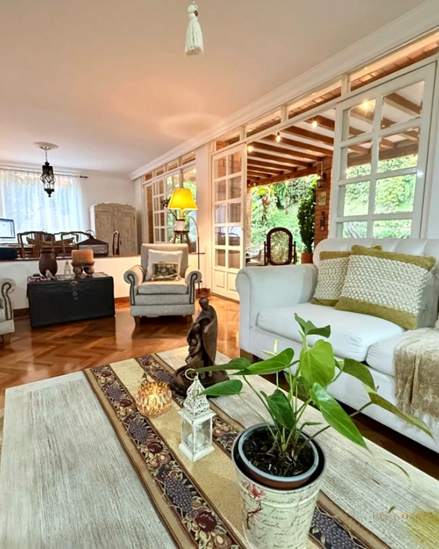 VENTA CASA SEPARADA DOS NIVELES SAN LUCAS 350M2 TERRAZA · foto 2