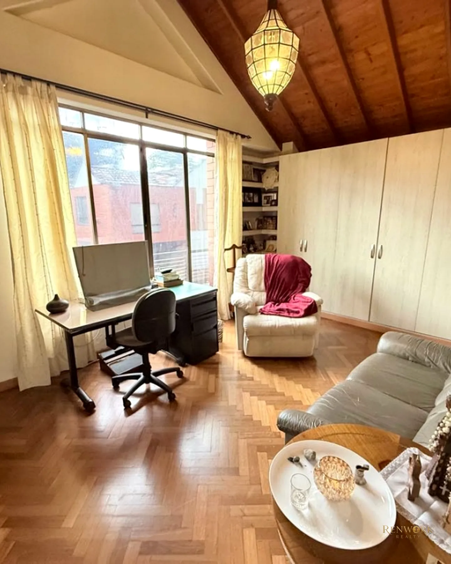 VENTA CASA SEPARADA DOS NIVELES SAN LUCAS 350M2 TERRAZA · foto 13