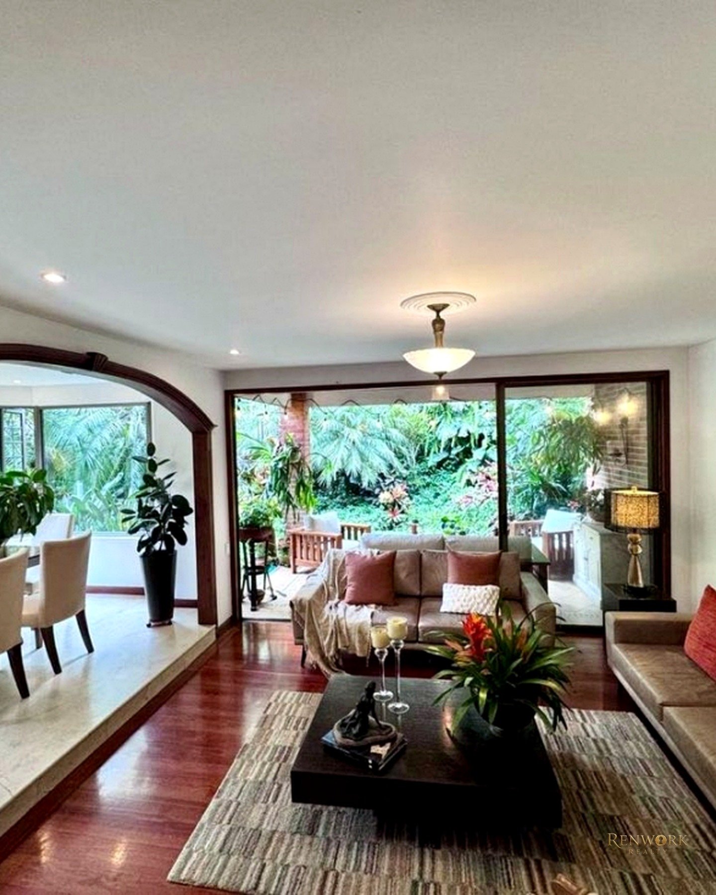 VENTA - CASA TRADICIONAL EN EL POBLADO PARTE ALTA DE 220 M² · foto 3